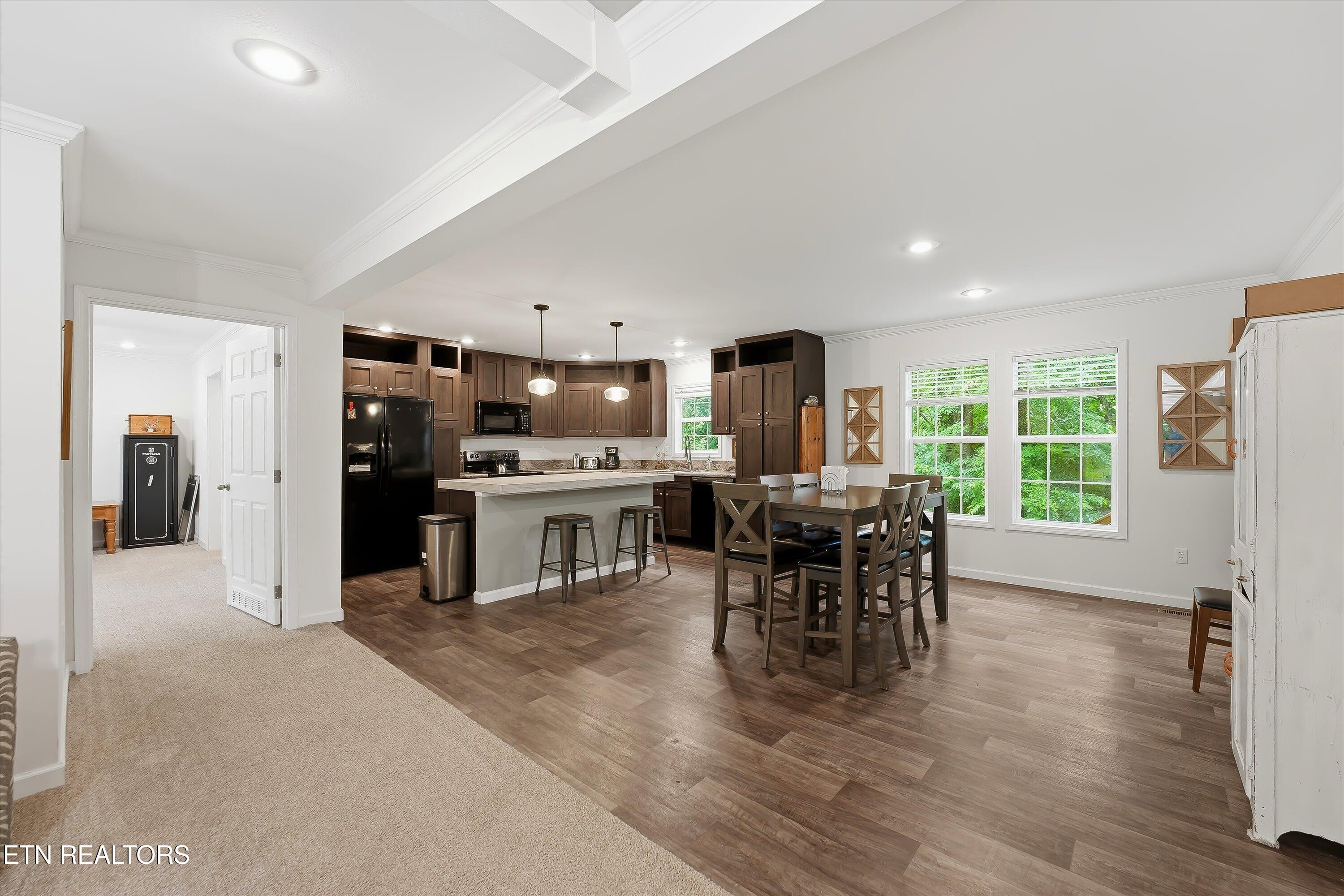144 Zeni Lane Harriman TN 37748