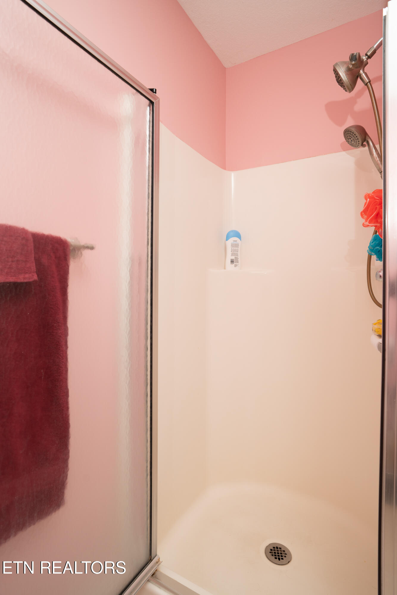 2609 Covington Circle Sevierville TN 37876
