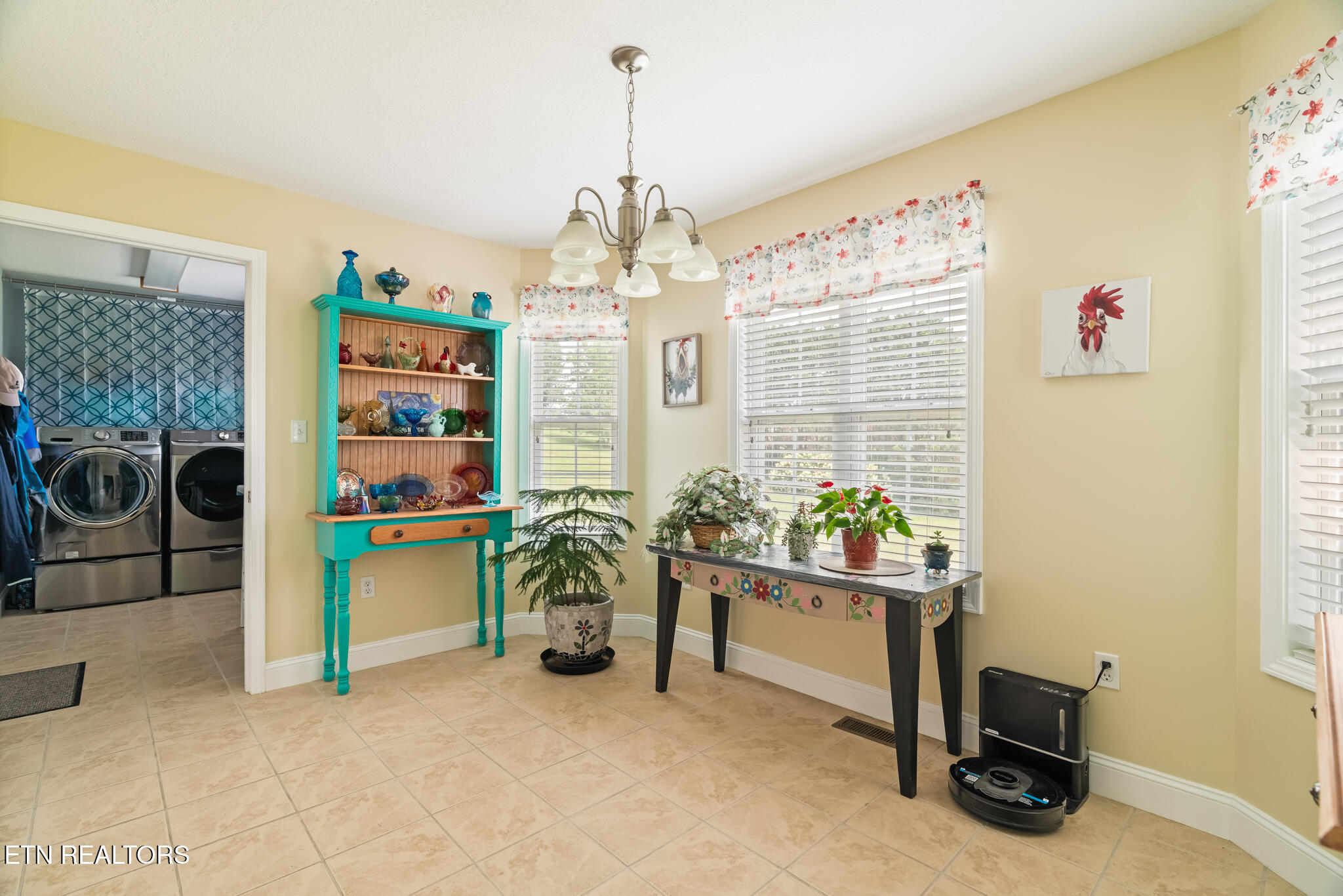 2609 Covington Circle Sevierville TN 37876
