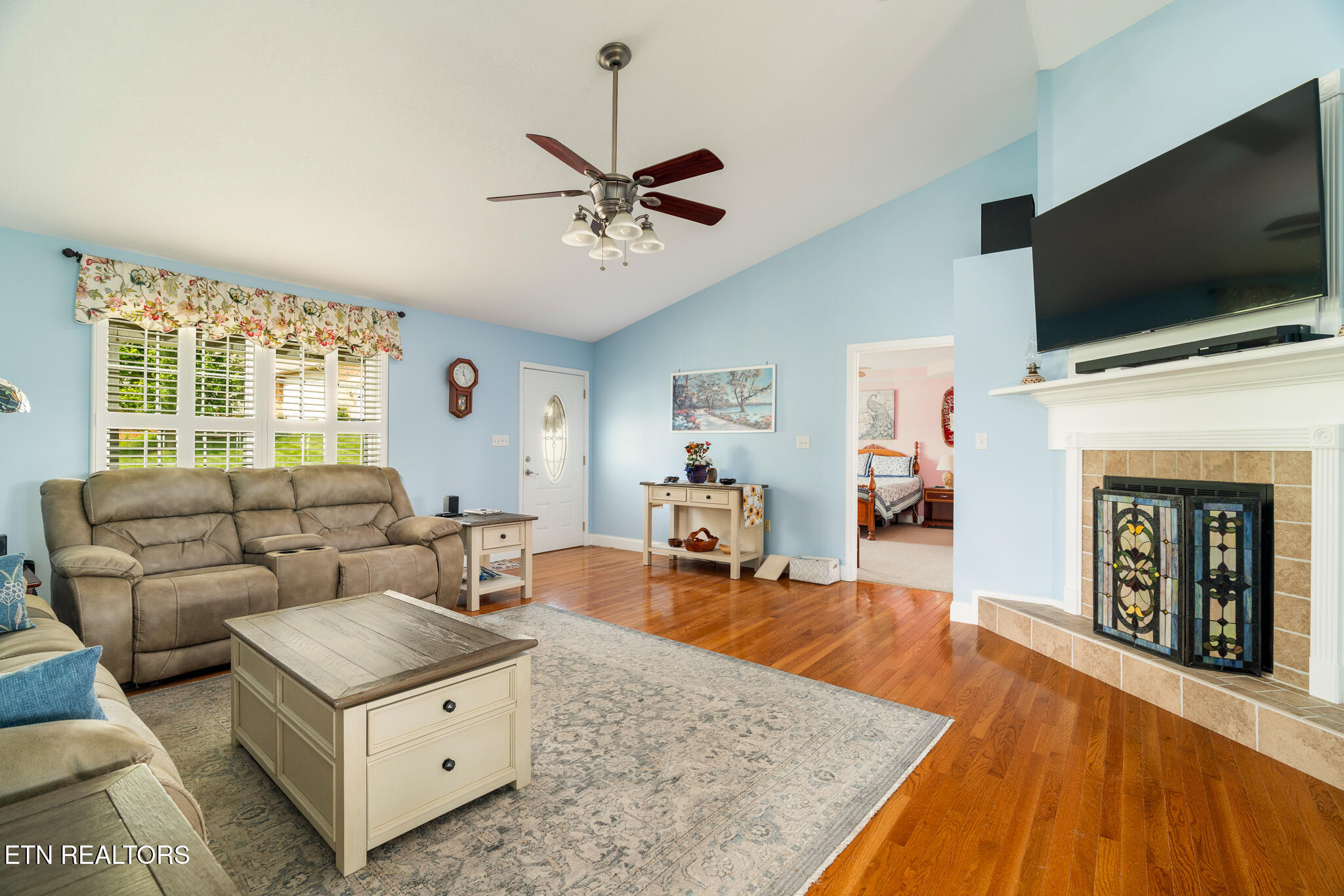 2609 Covington Circle Sevierville TN 37876