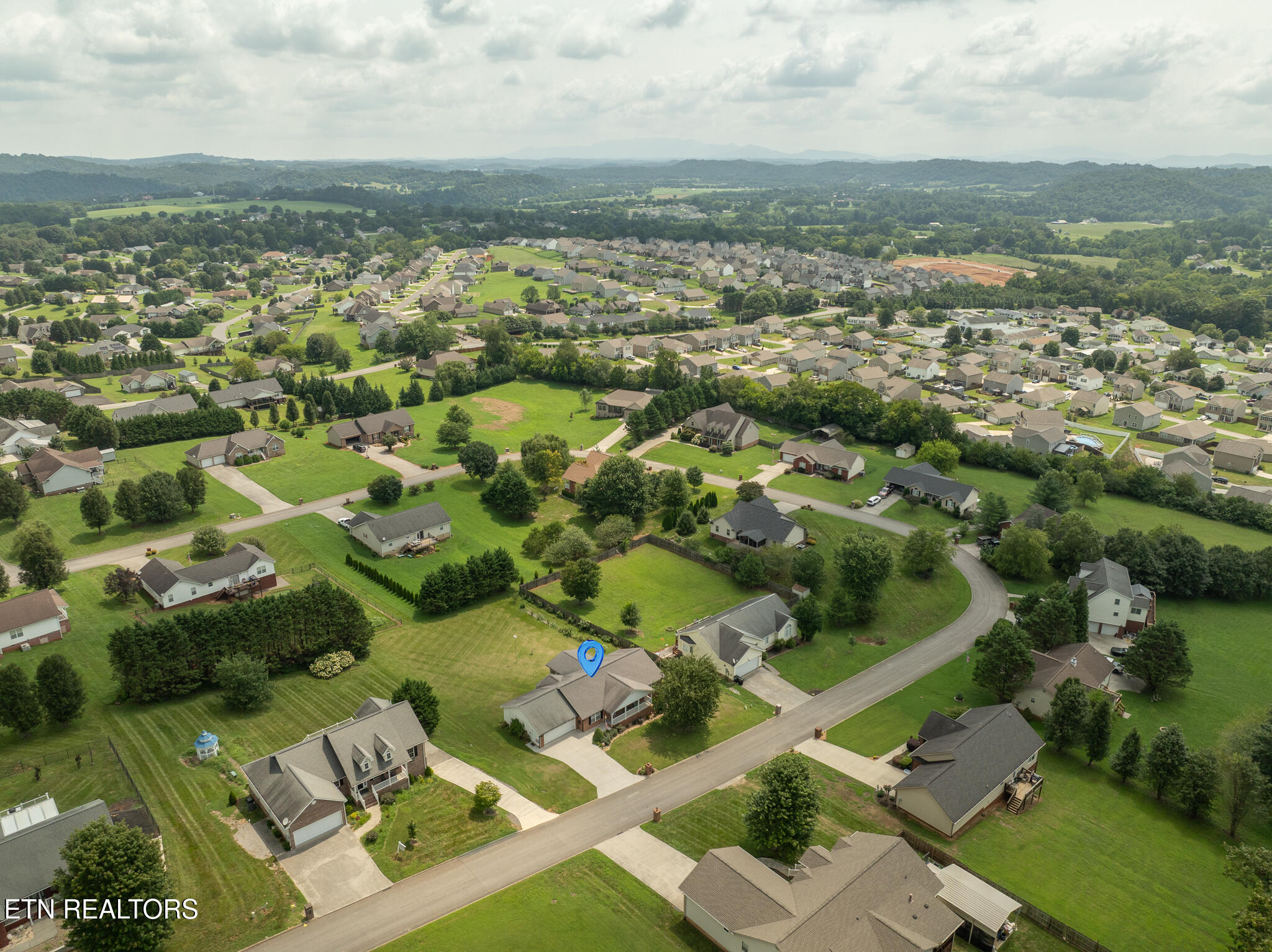 2609 Covington Circle Sevierville TN 37876