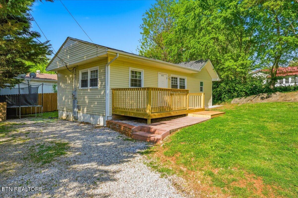 2531 Cecelia Avenue Maryville TN 37804