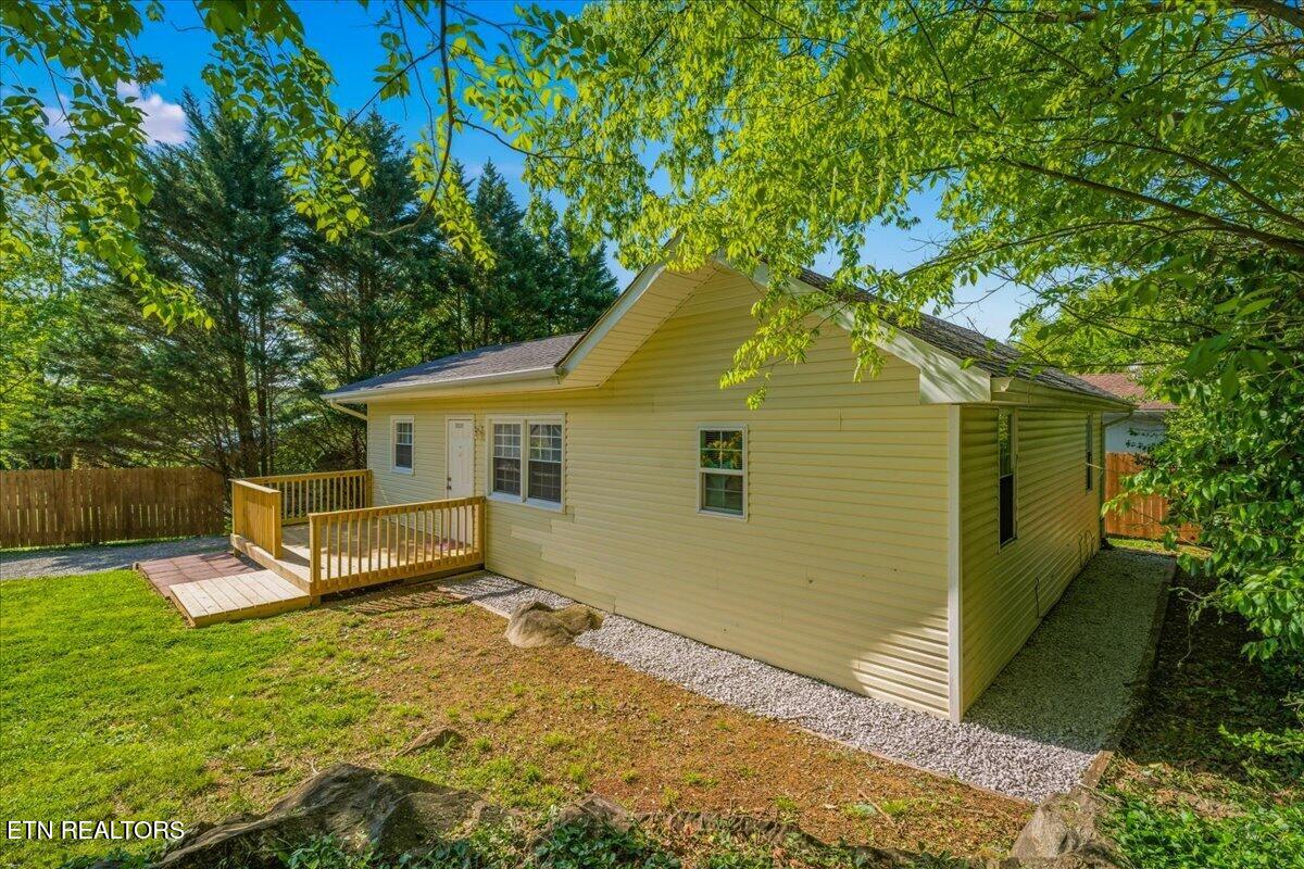 2531 Cecelia Avenue Maryville TN 37804