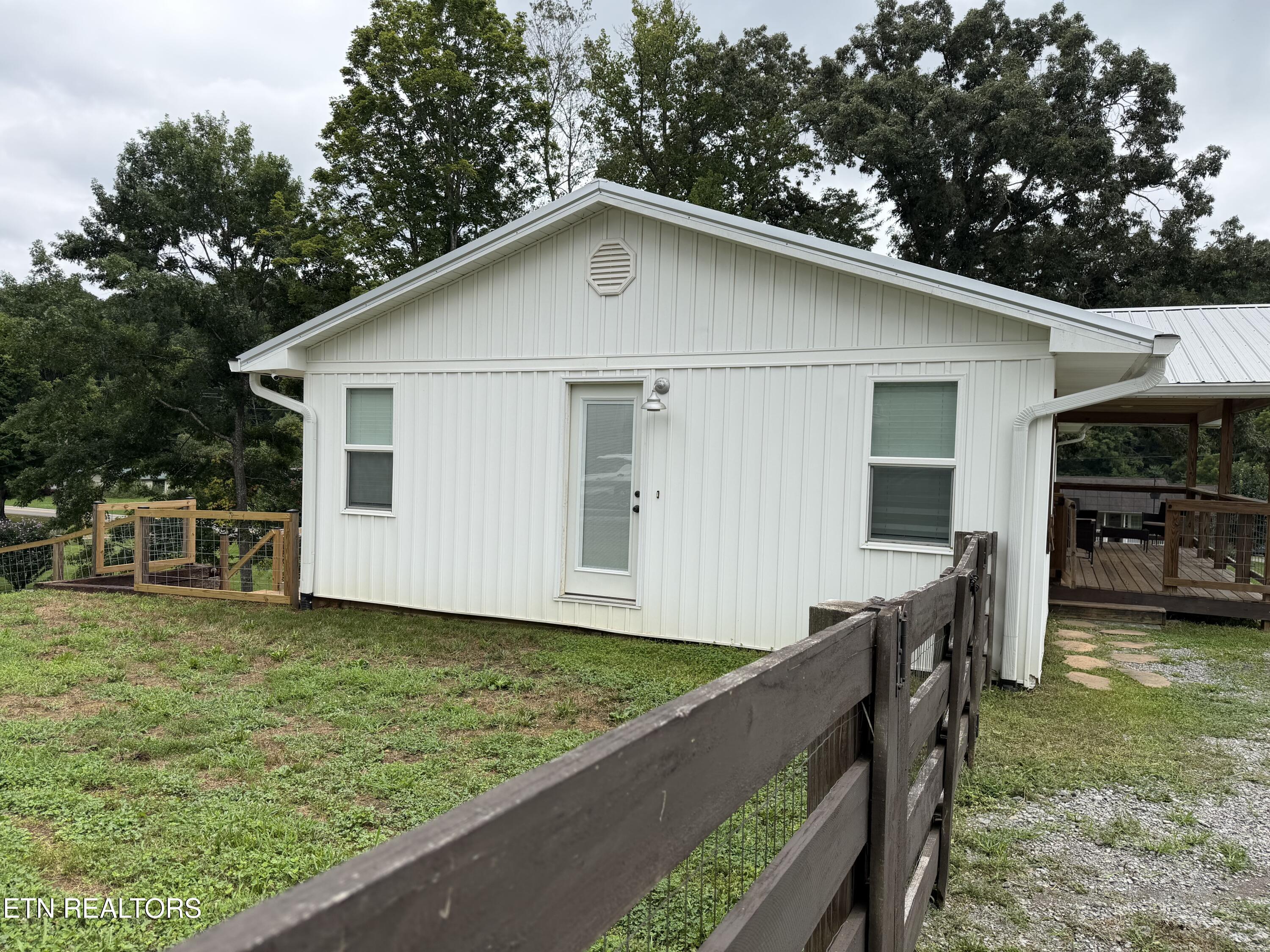 106 Moccasin Hollow Lane Clinton TN 37716