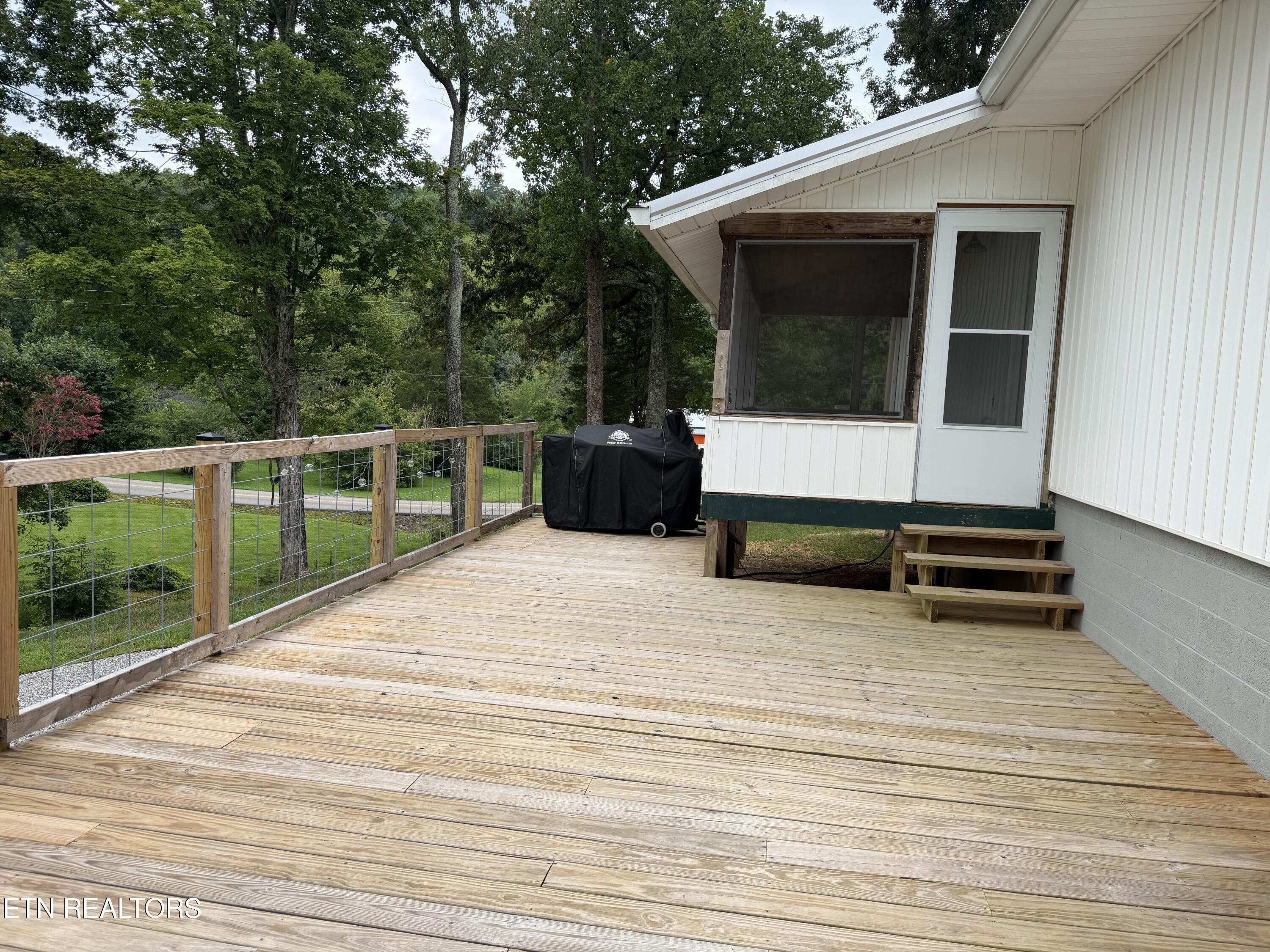 106 Moccasin Hollow Lane Clinton TN 37716