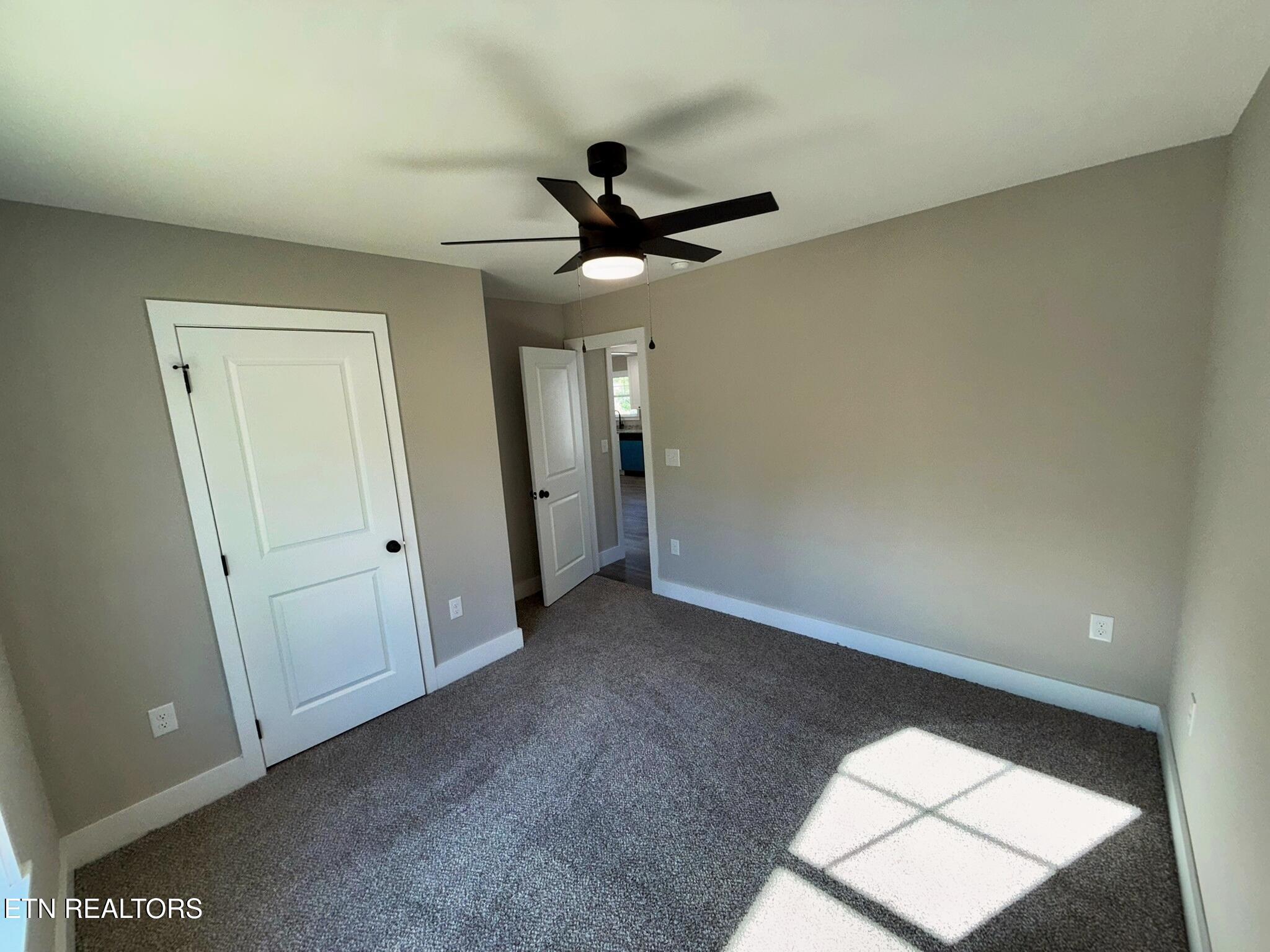 408 Glade Springs Road Lafollette TN 37766