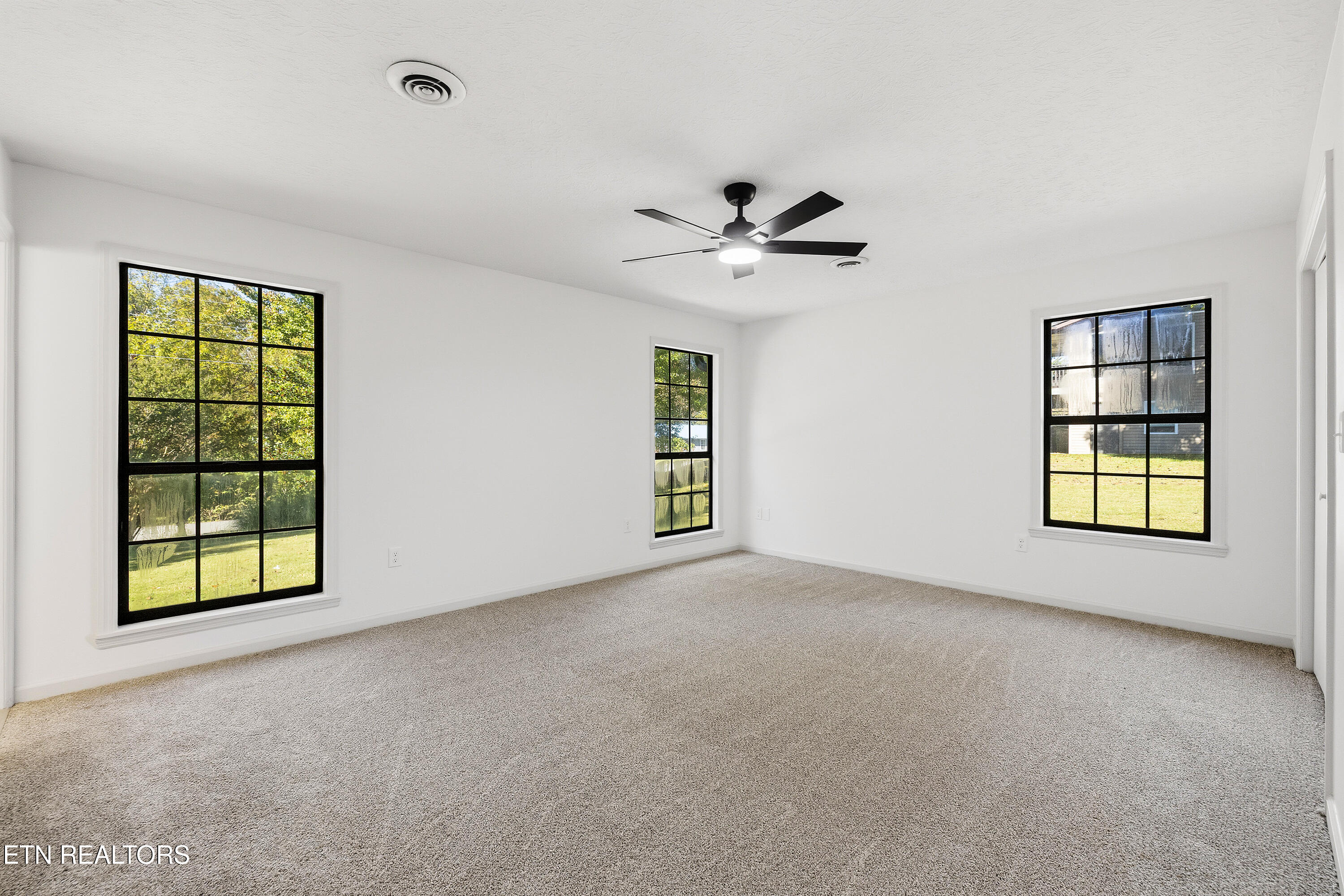 3727 Pleasant View Lane Sevierville TN 37862