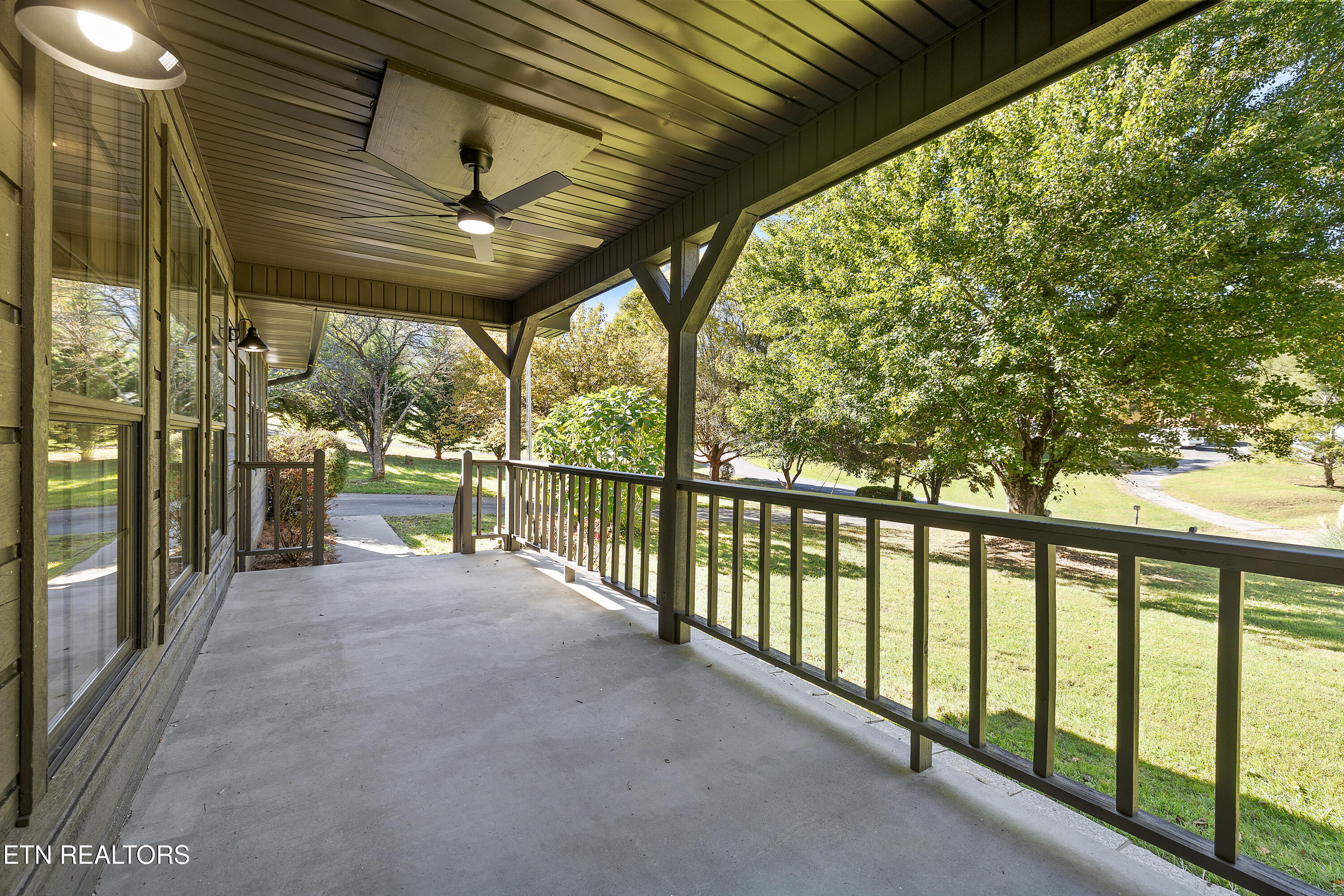 3727 Pleasant View Lane Sevierville TN 37862
