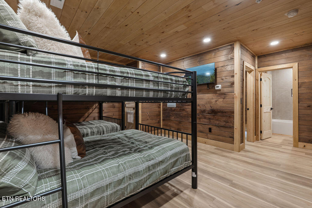 2176 Spurling Road Sevierville TN 37862