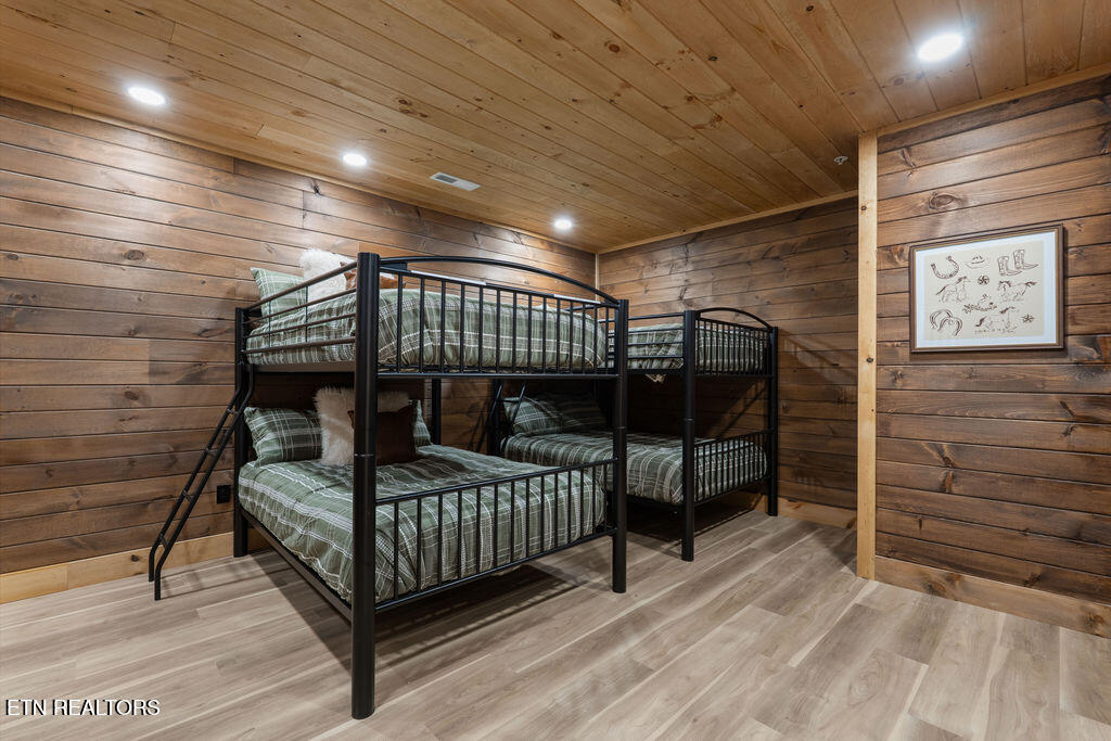 2176 Spurling Road Sevierville TN 37862