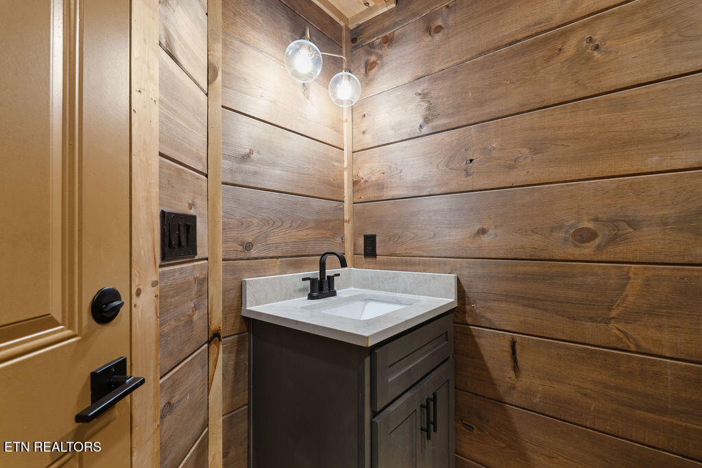 2176 Spurling Road Sevierville TN 37862