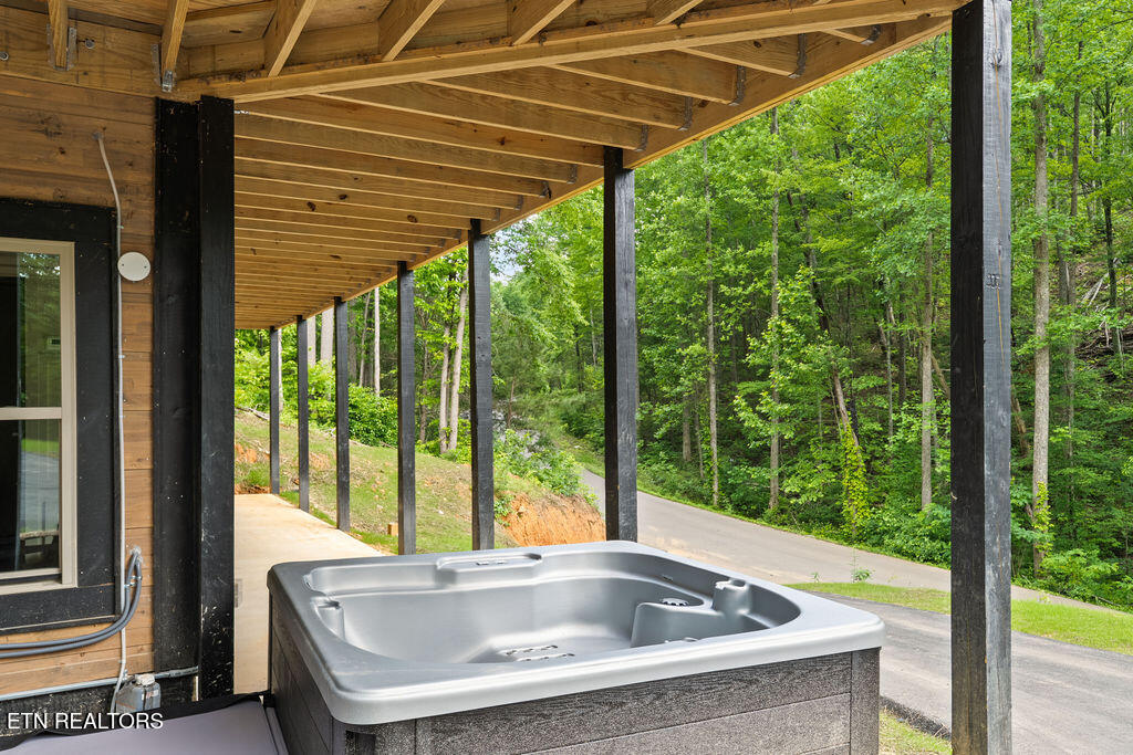 2176 Spurling Road Sevierville TN 37862