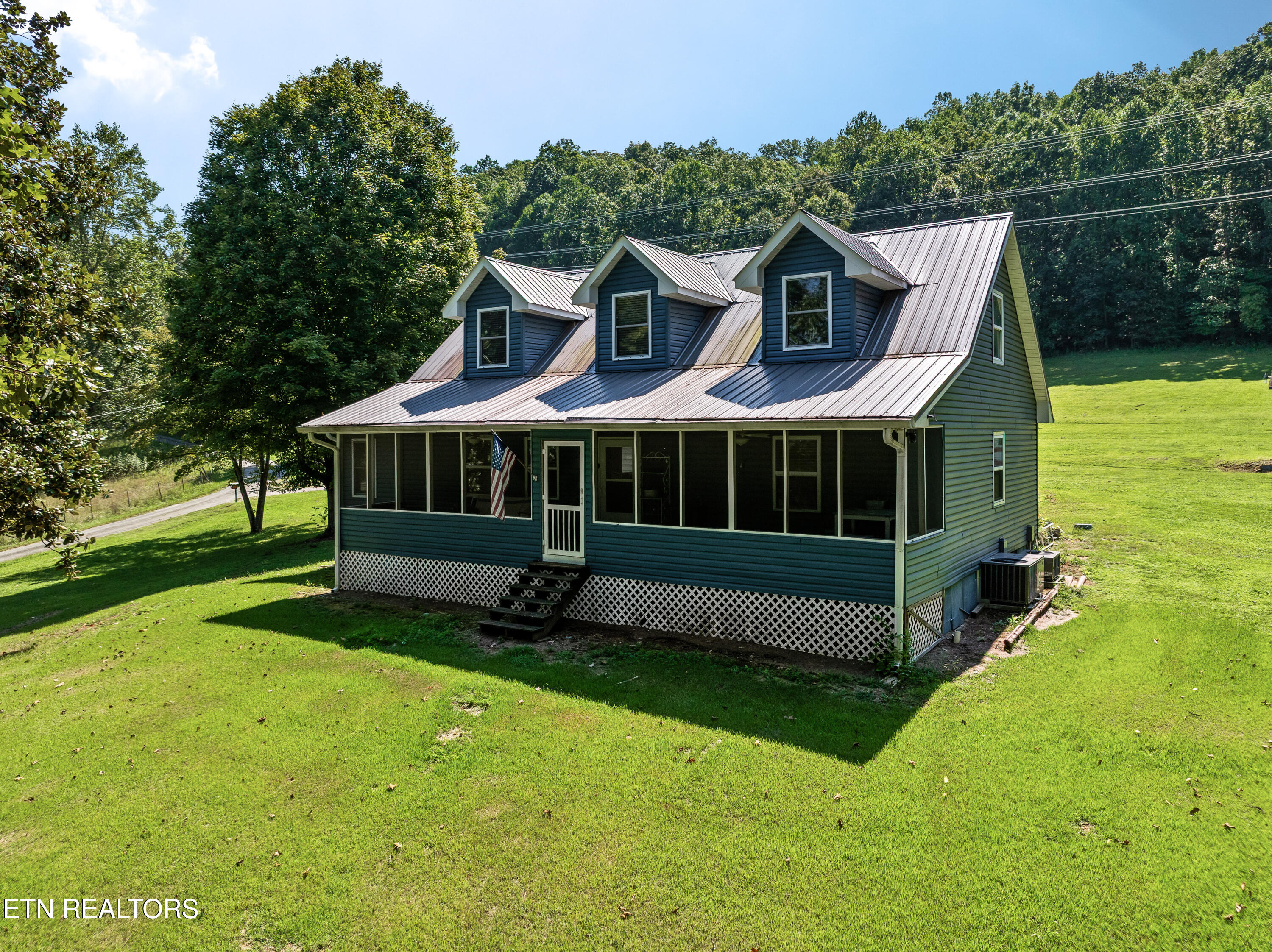 110 Halcomb Drive Kingston TN 37763