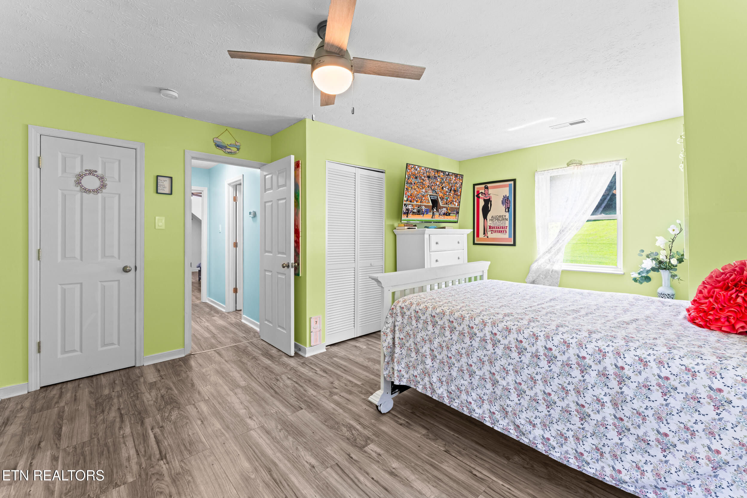 110 Halcomb Drive Kingston TN 37763