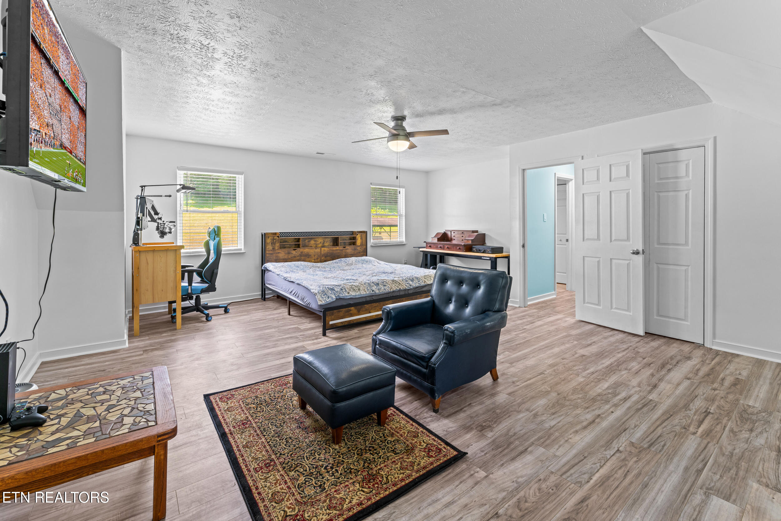 110 Halcomb Drive Kingston TN 37763