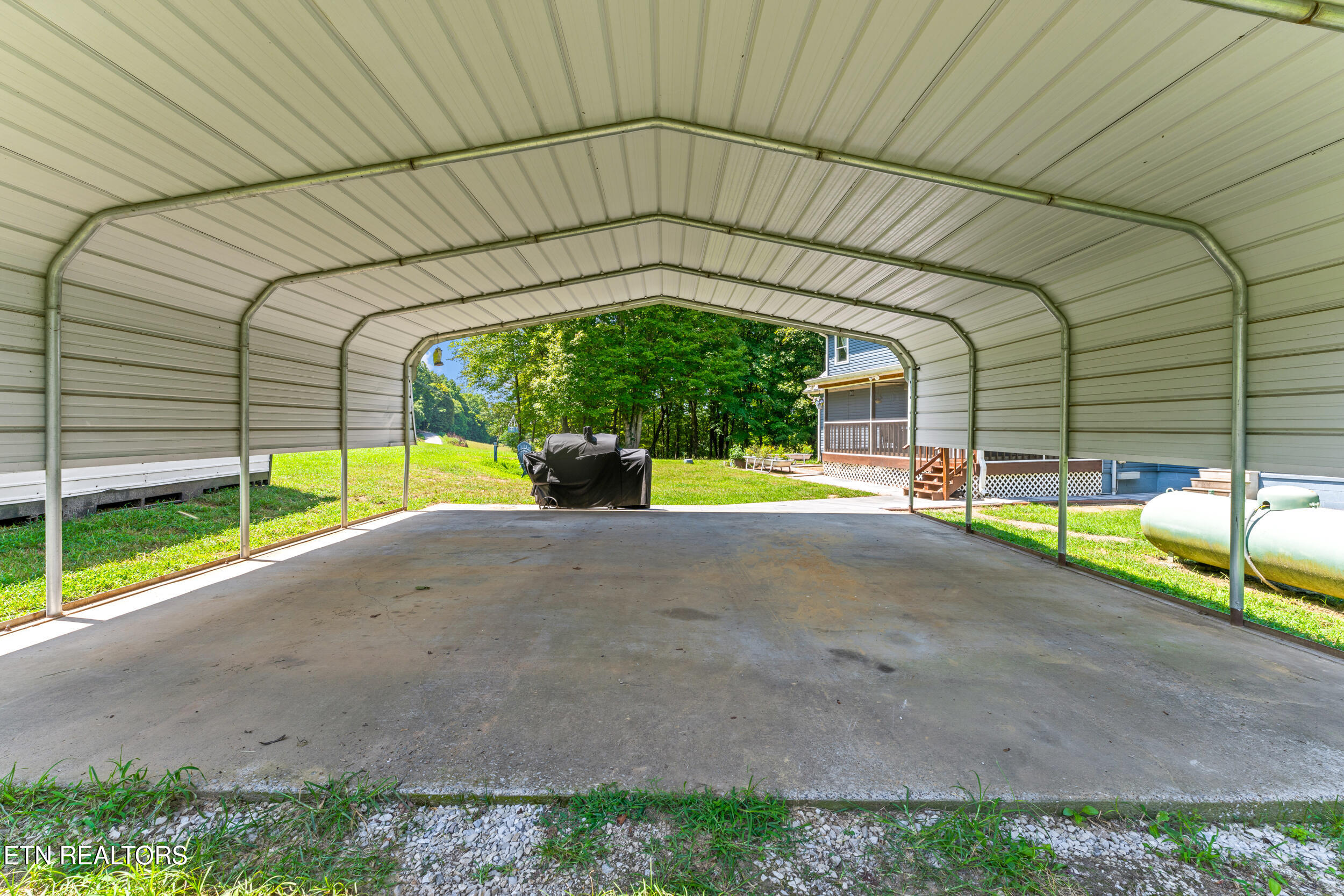 110 Halcomb Drive Kingston TN 37763