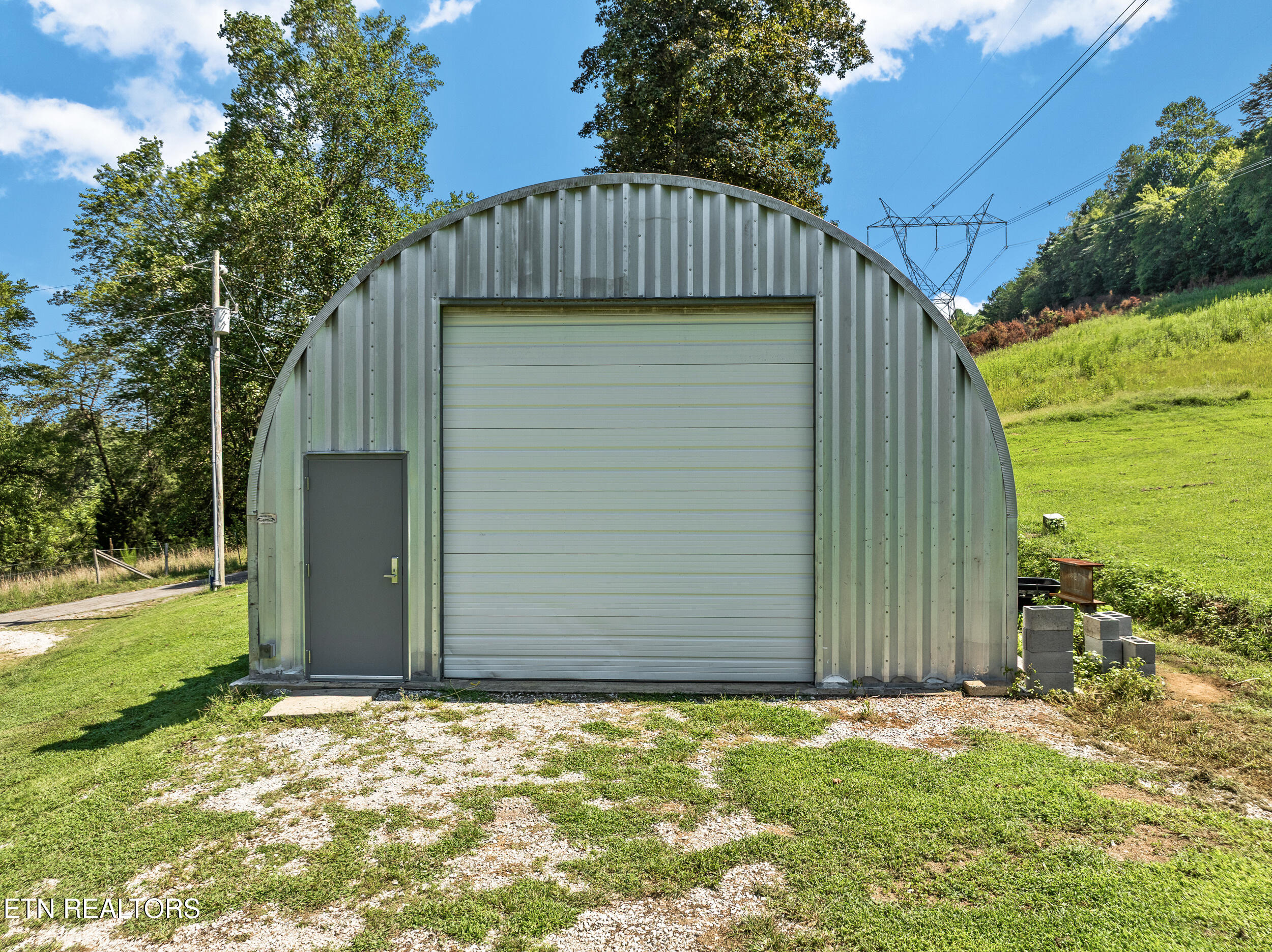 110 Halcomb Drive Kingston TN 37763