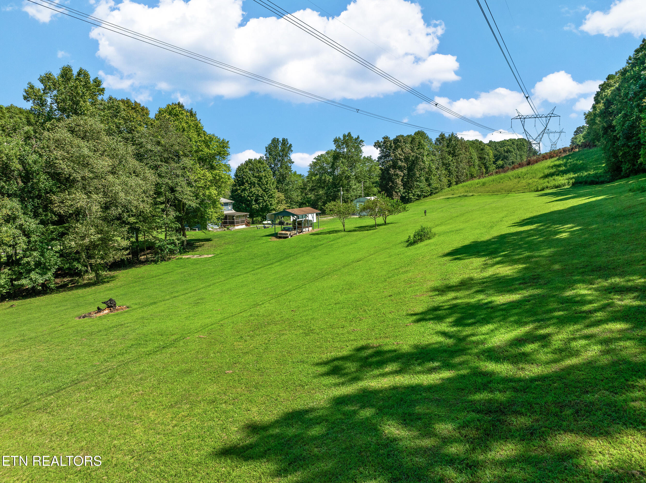 110 Halcomb Drive Kingston TN 37763