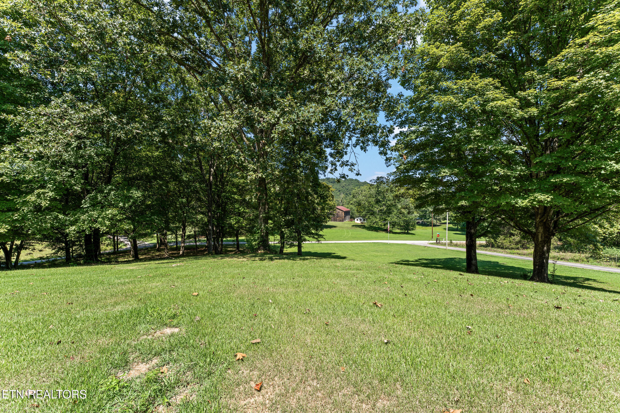 110 Halcomb Drive Kingston TN 37763