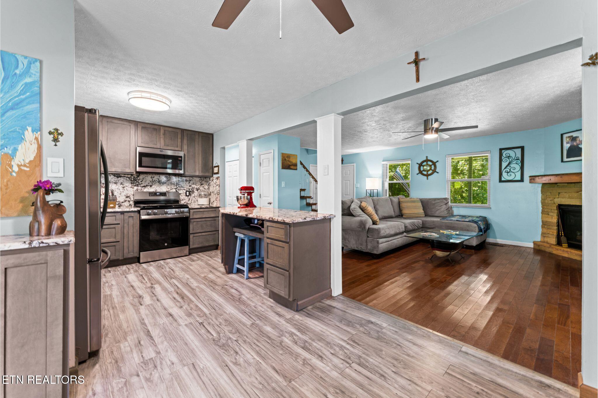 110 Halcomb Drive Kingston TN 37763