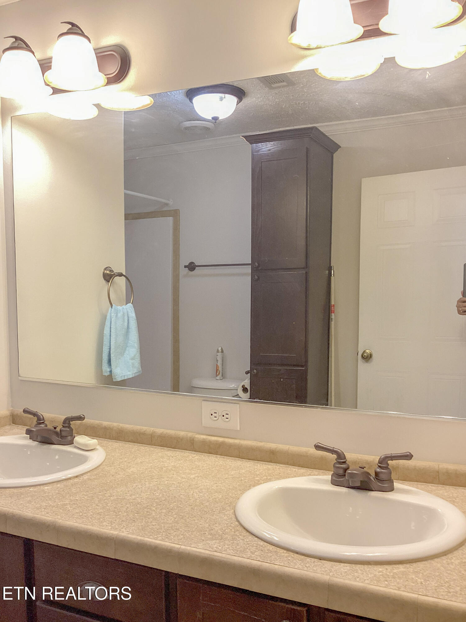 133 Thompson Road Crossville TN 38571