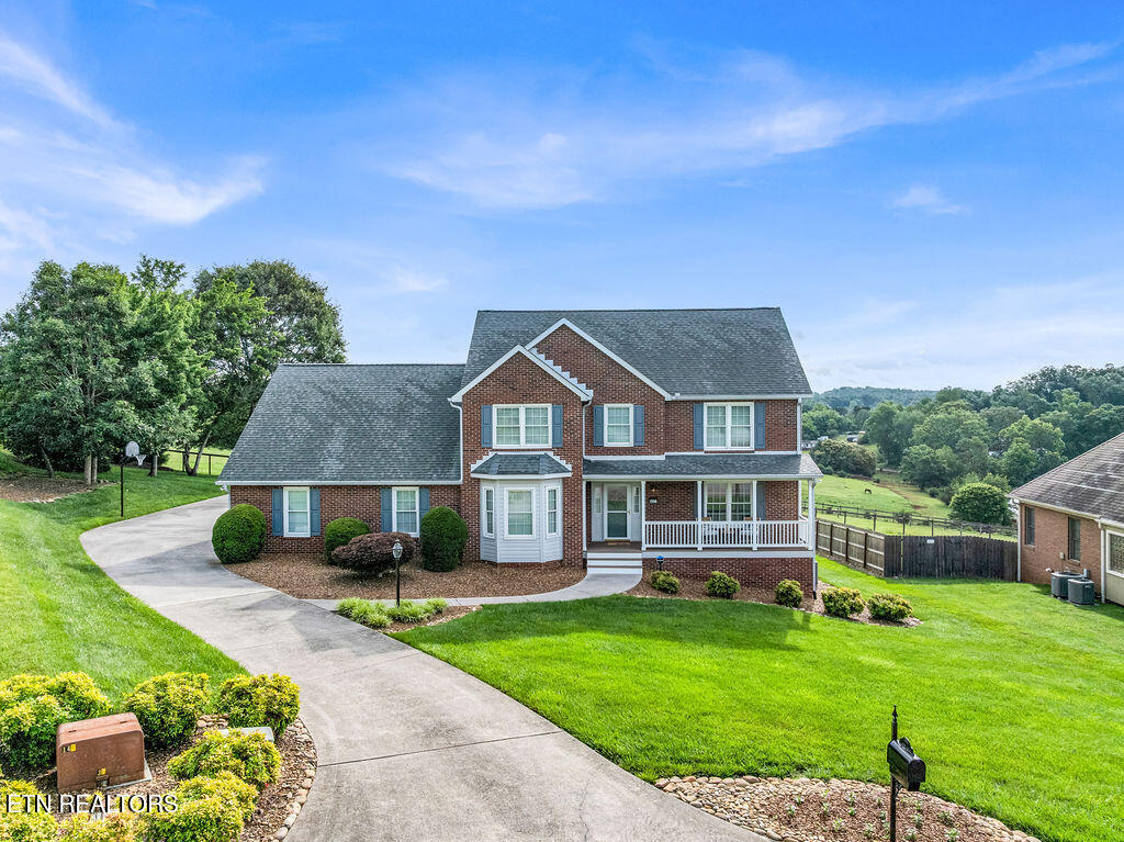 1398 Hirst Circle Lenoir City TN 37772