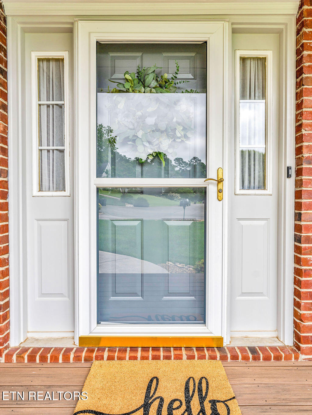 1398 Hirst Circle Lenoir City TN 37772