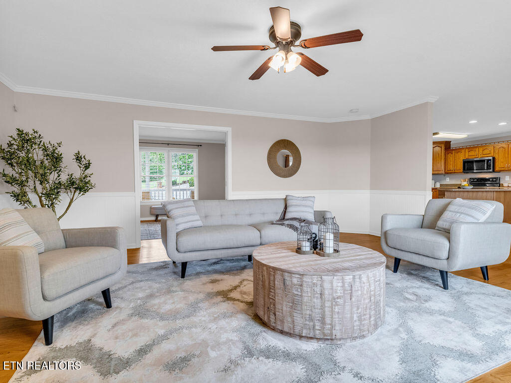 1398 Hirst Circle Lenoir City TN 37772