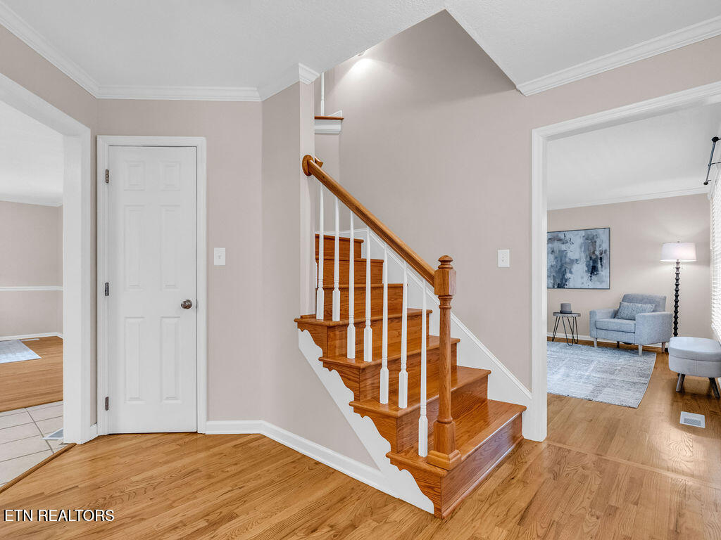 1398 Hirst Circle Lenoir City TN 37772