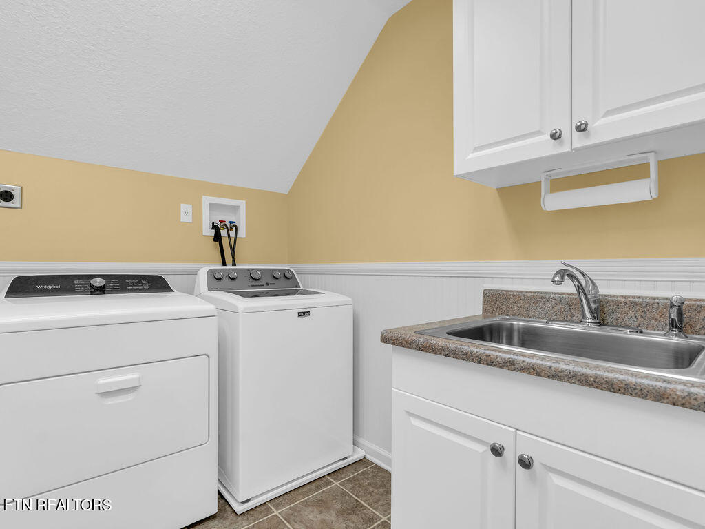 1398 Hirst Circle Lenoir City TN 37772