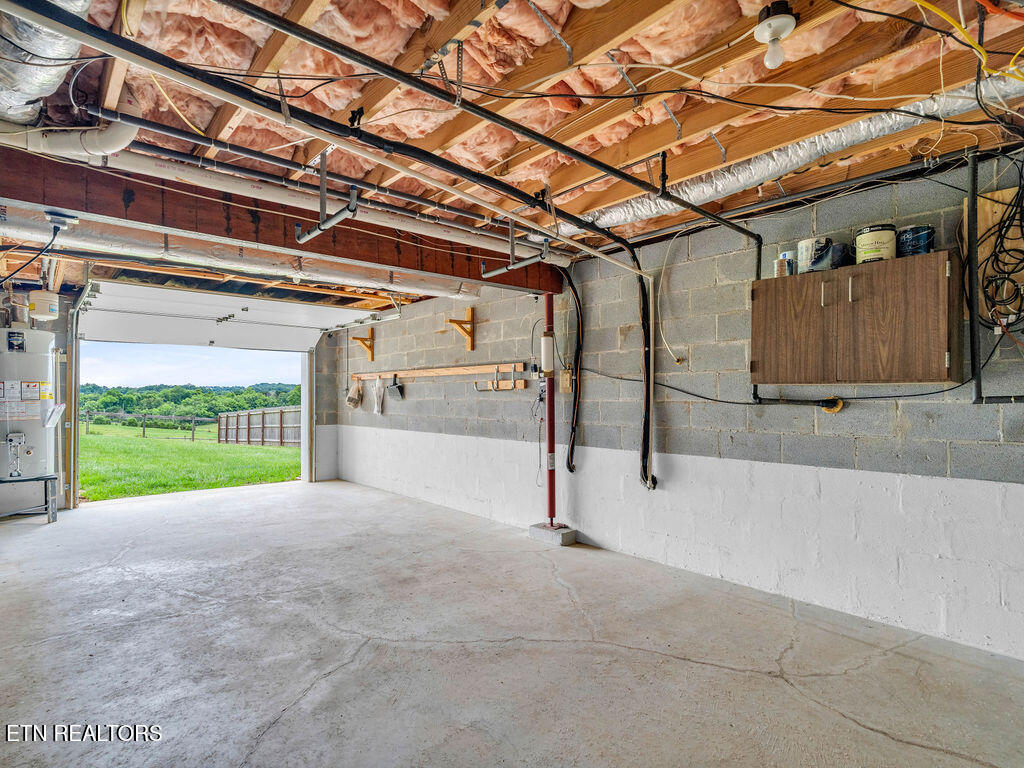 1398 Hirst Circle Lenoir City TN 37772