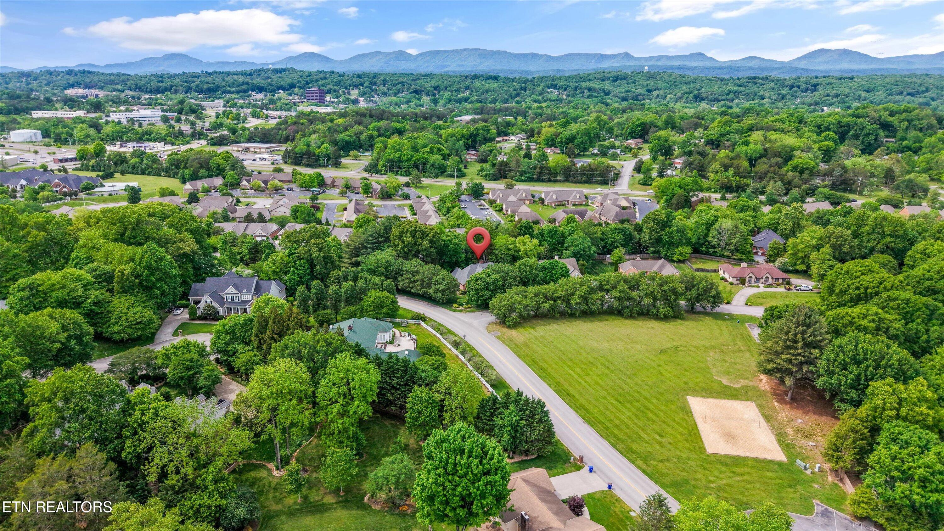 95 Deerfield Lane Oak Ridge TN 37830