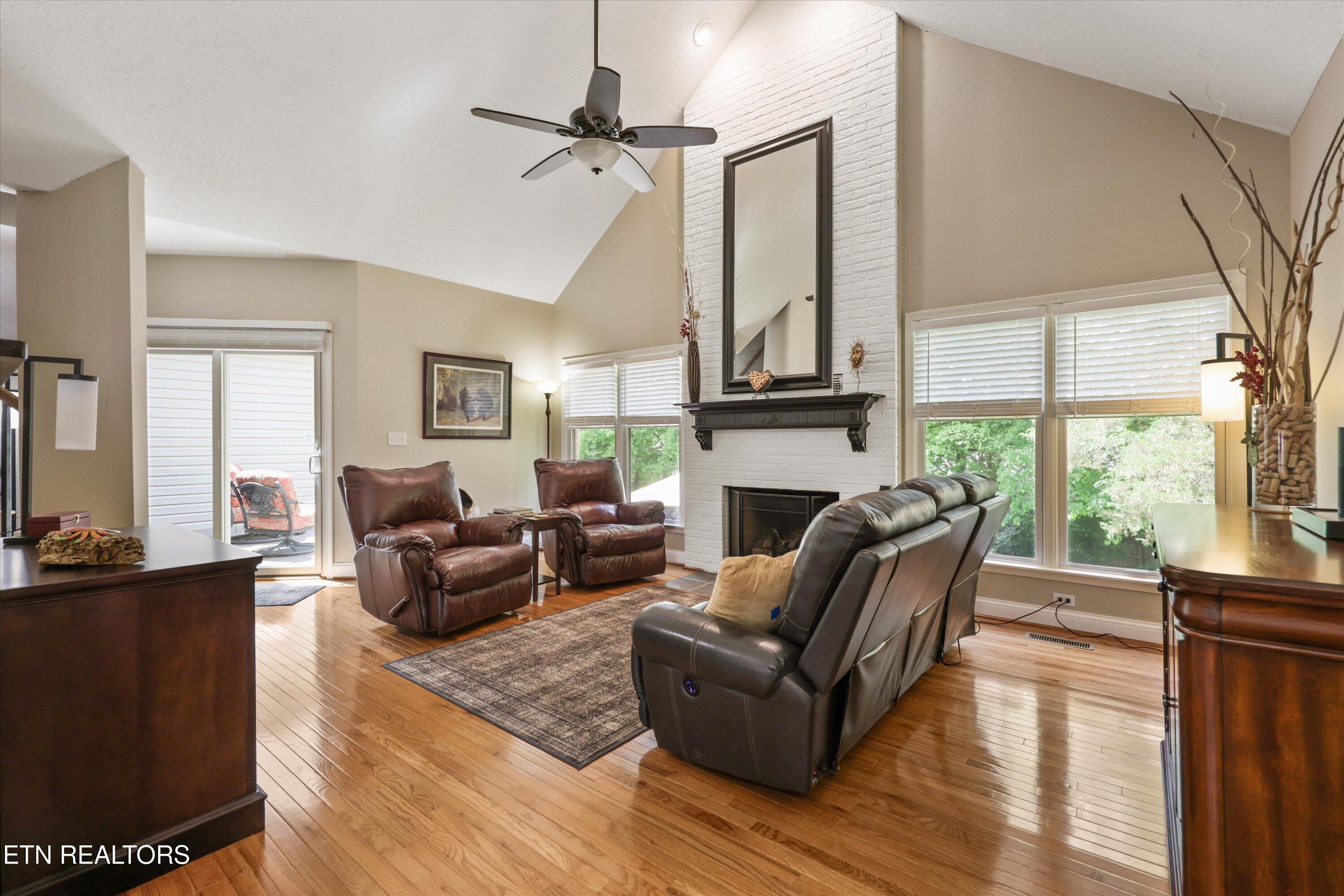 95 Deerfield Lane Oak Ridge TN 37830