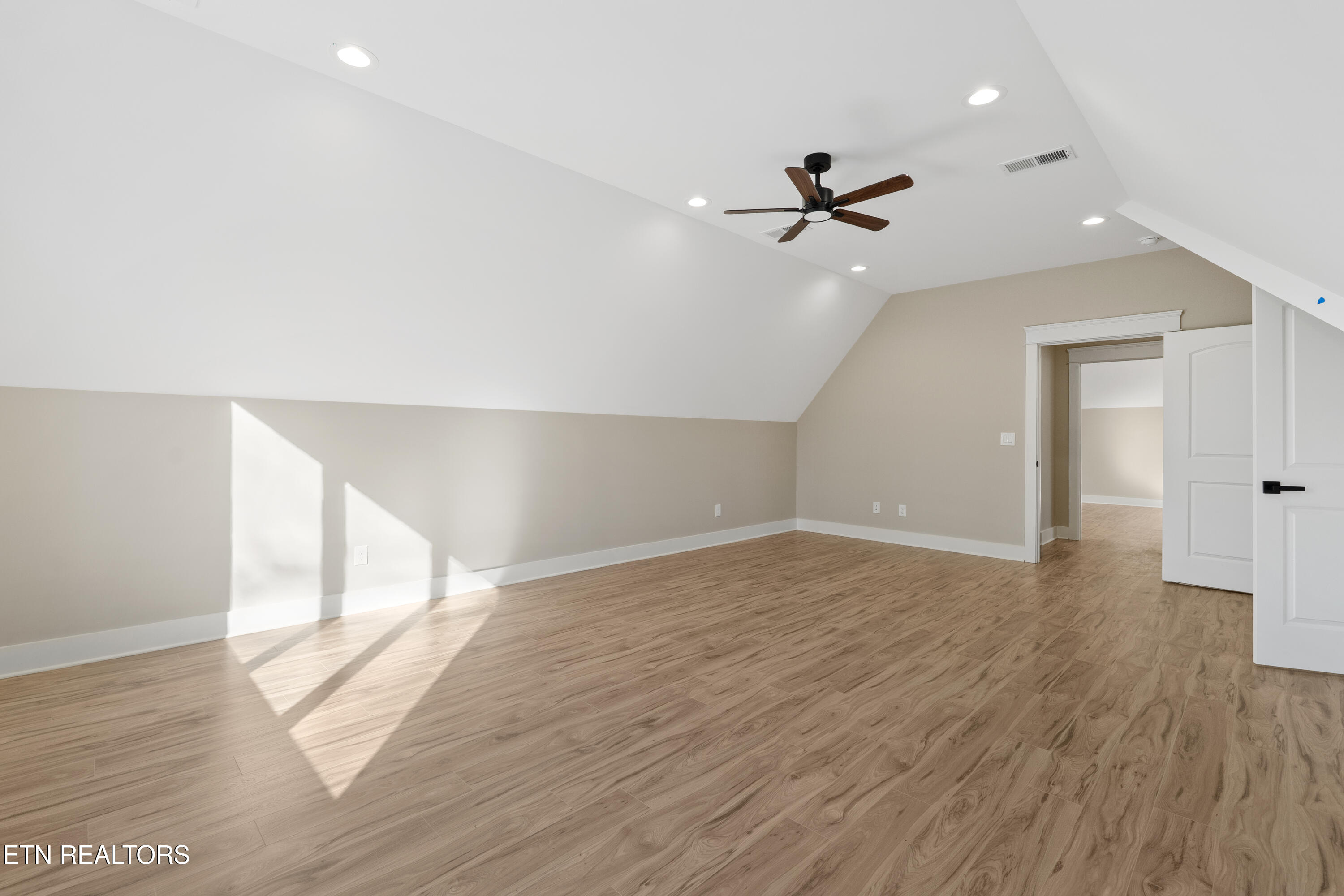 118 Gadusi Circle Loudon TN 37774