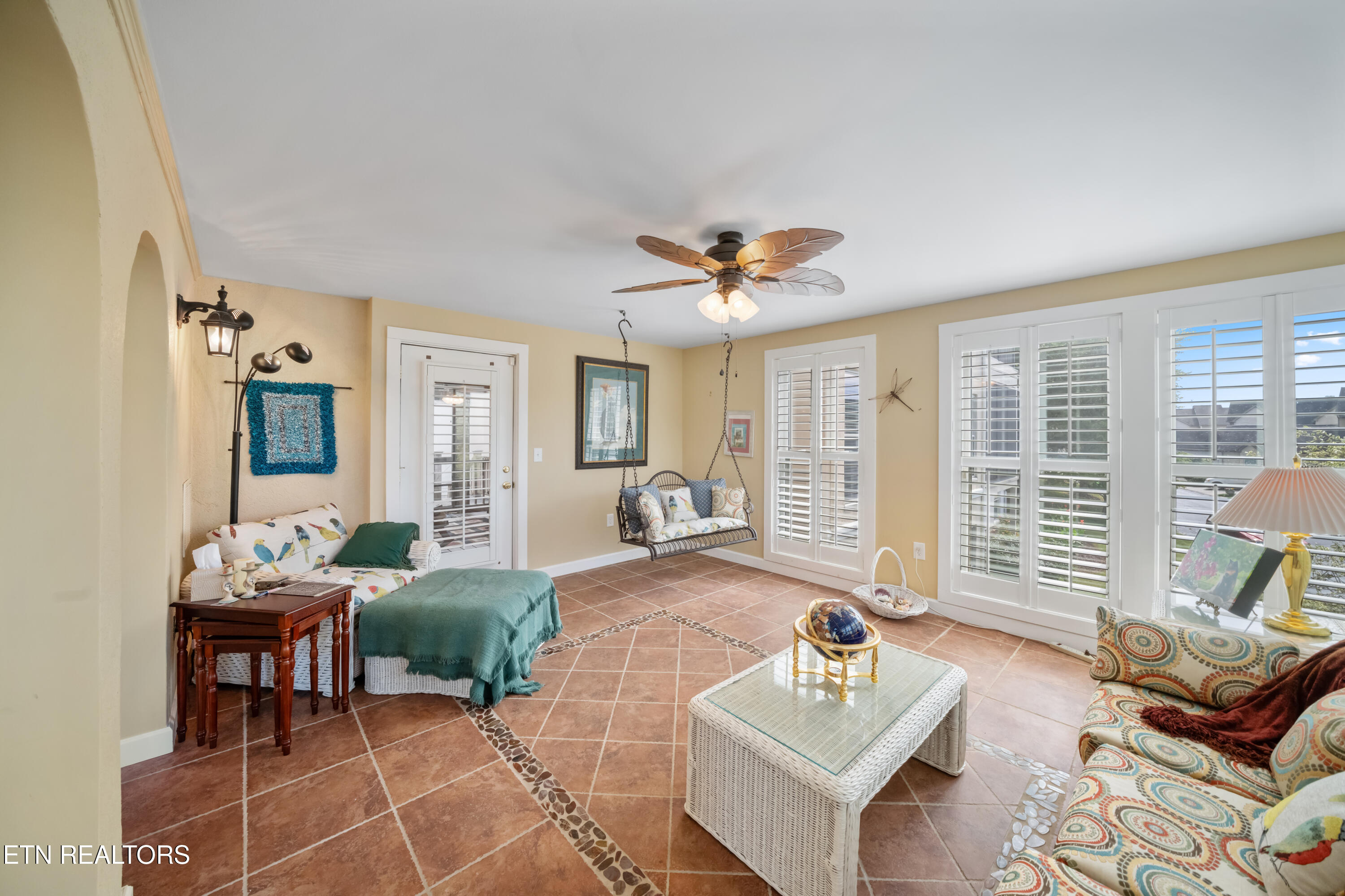 3413 Commodore Point Knoxville TN 37922