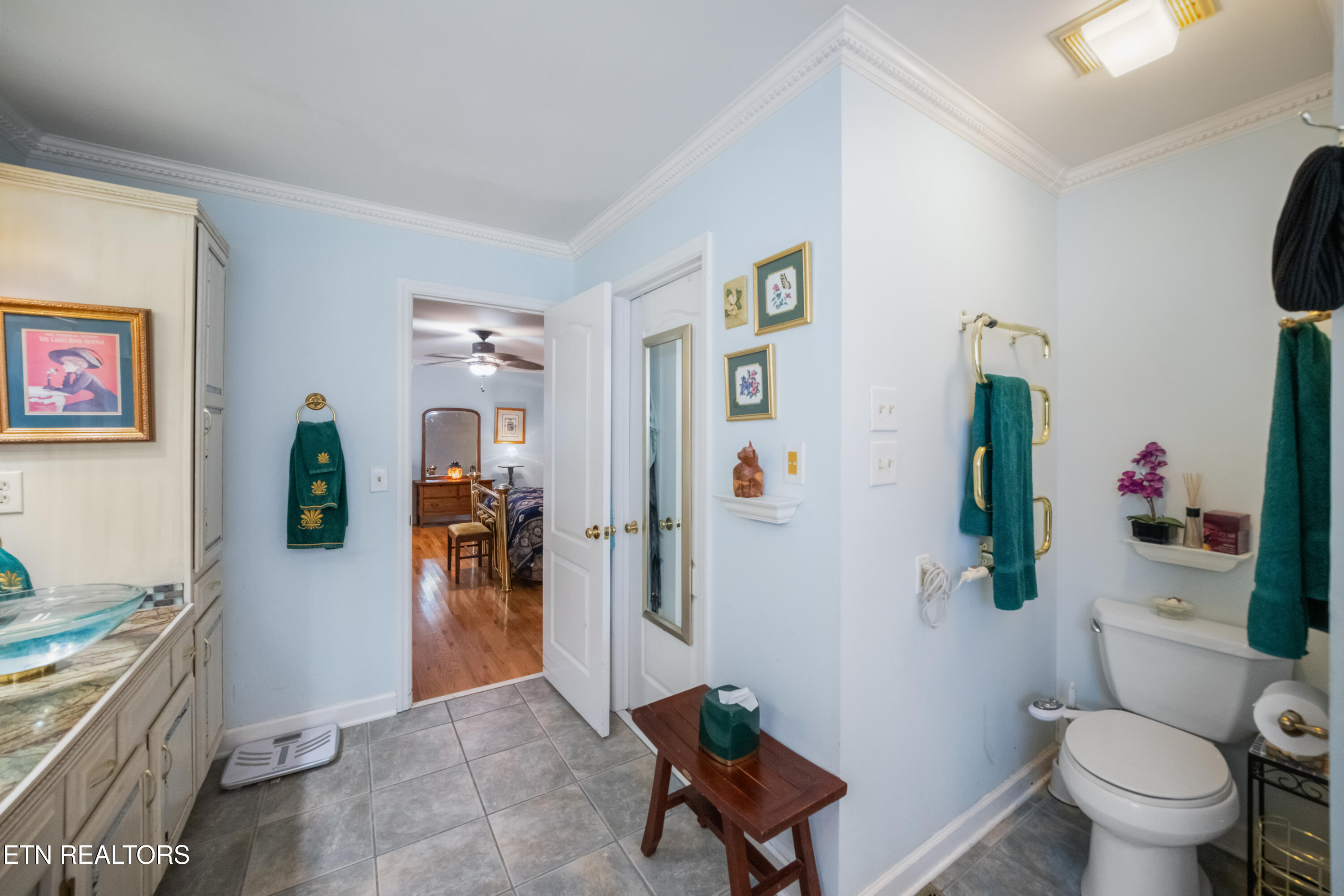 3413 Commodore Point Knoxville TN 37922