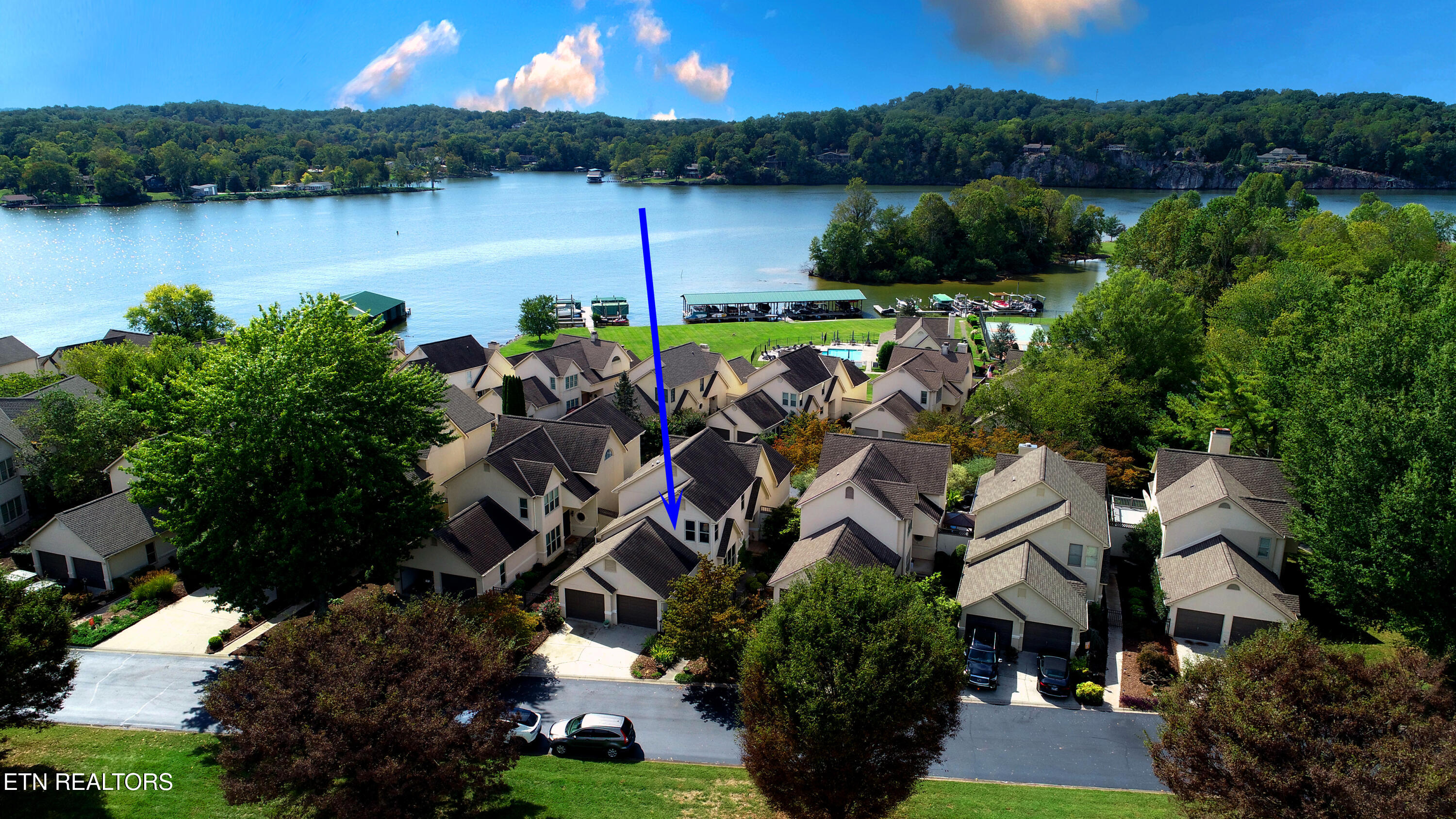 3413 Commodore Point Knoxville TN 37922