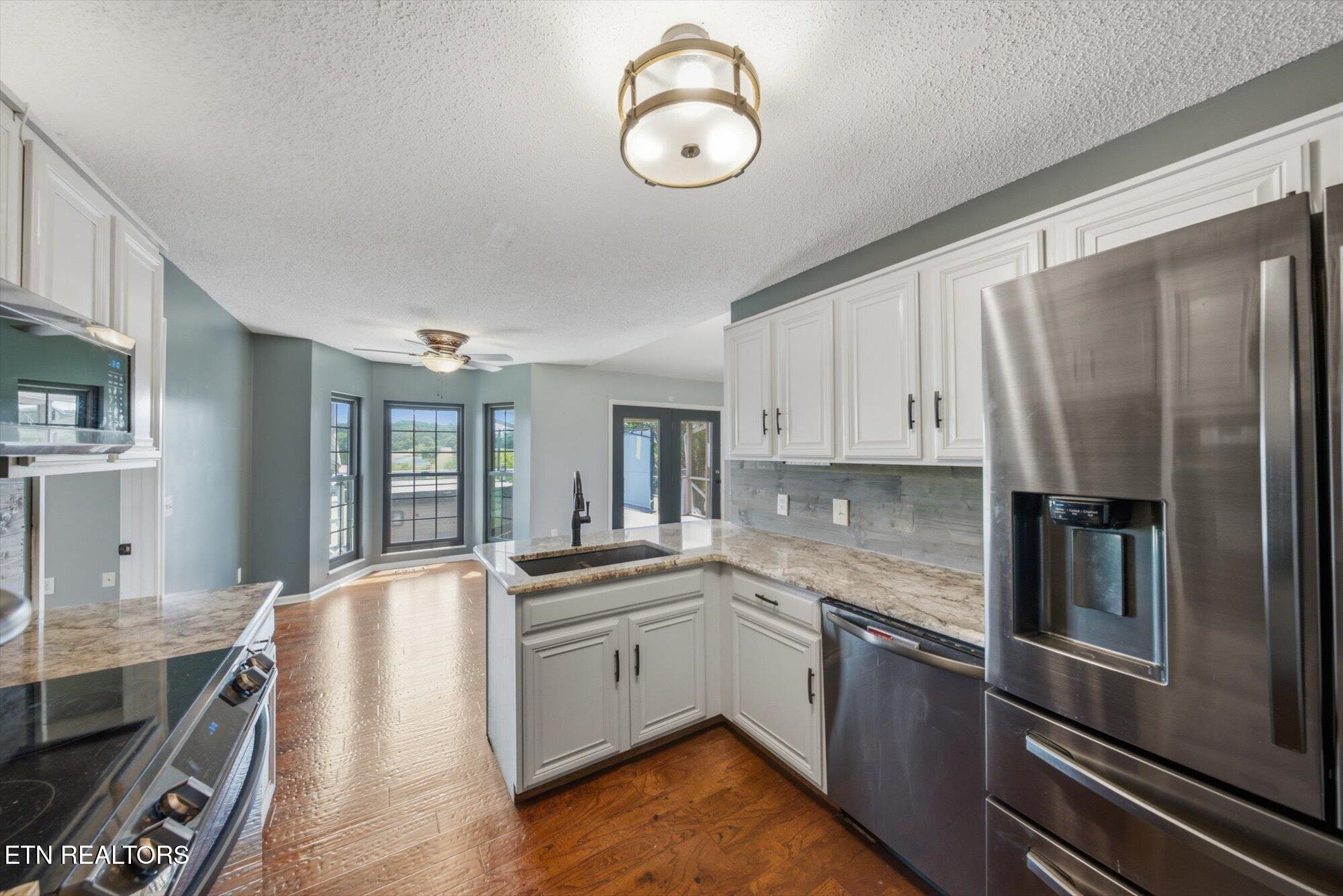 217 S Rolling Ridge Ln S Lane Vonore TN 37885