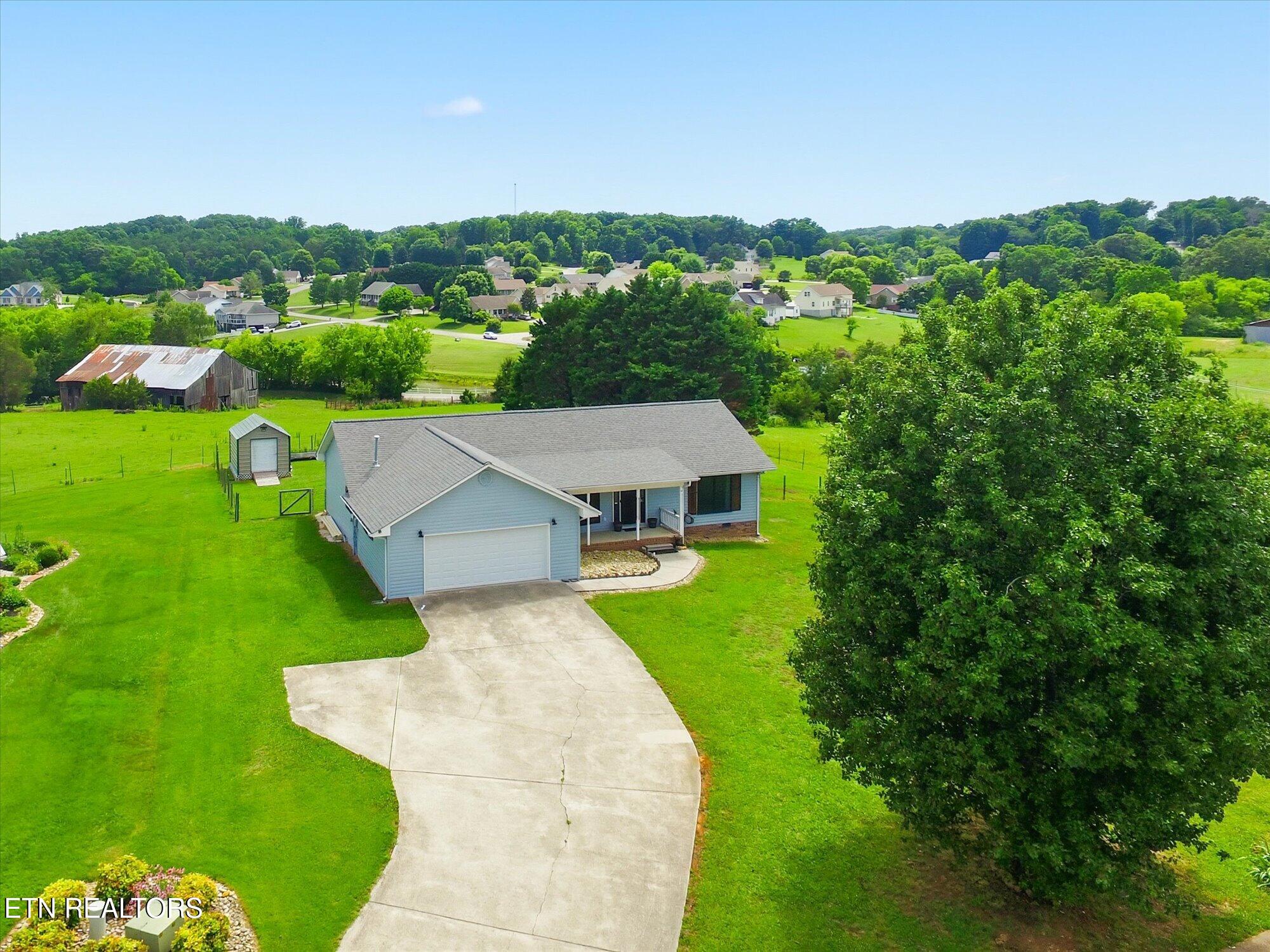 217 S Rolling Ridge Ln S Lane Vonore TN 37885