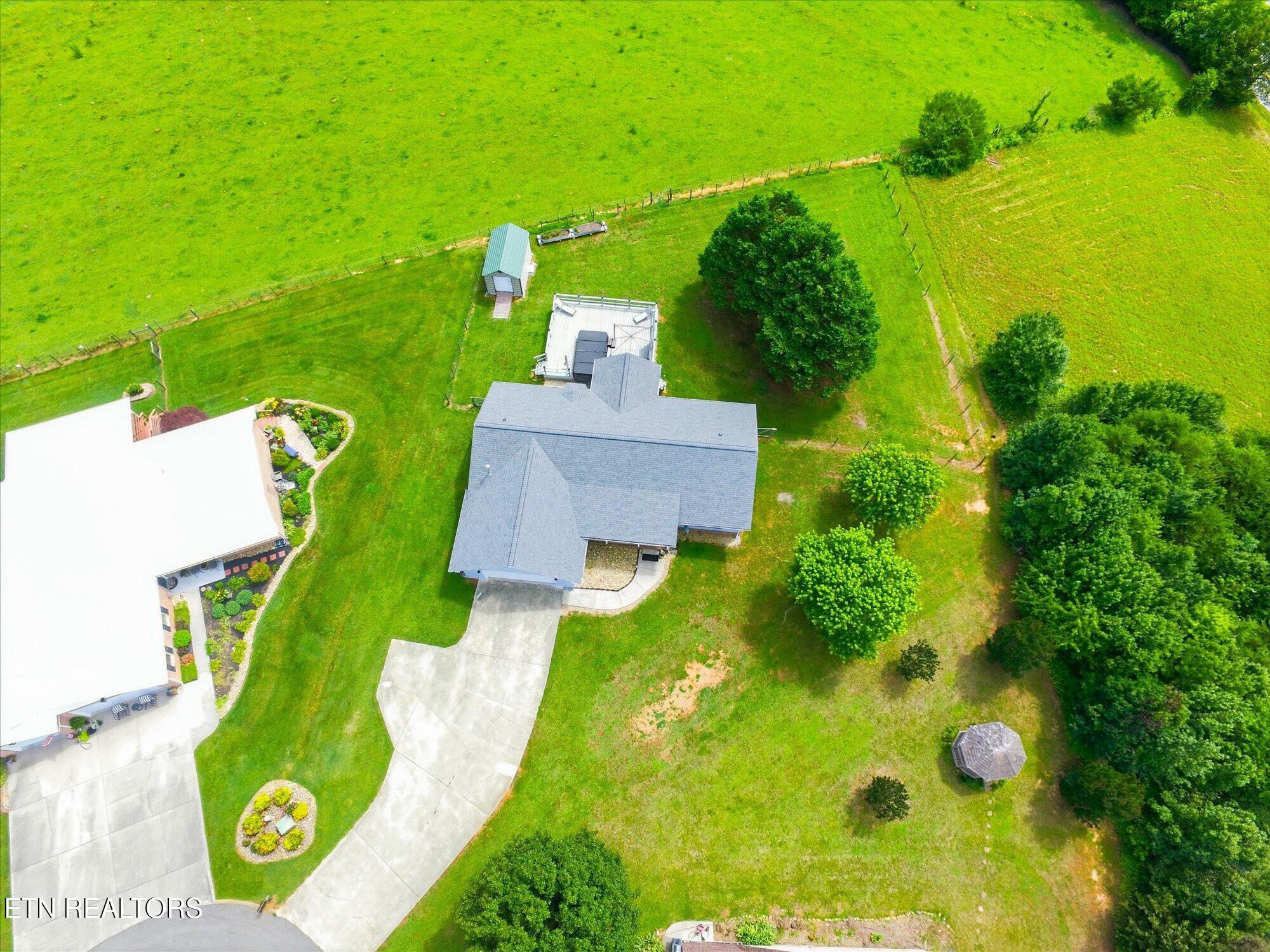 217 S Rolling Ridge Ln S Lane Vonore TN 37885