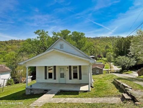 608 Wright Street Jellico TN 37762