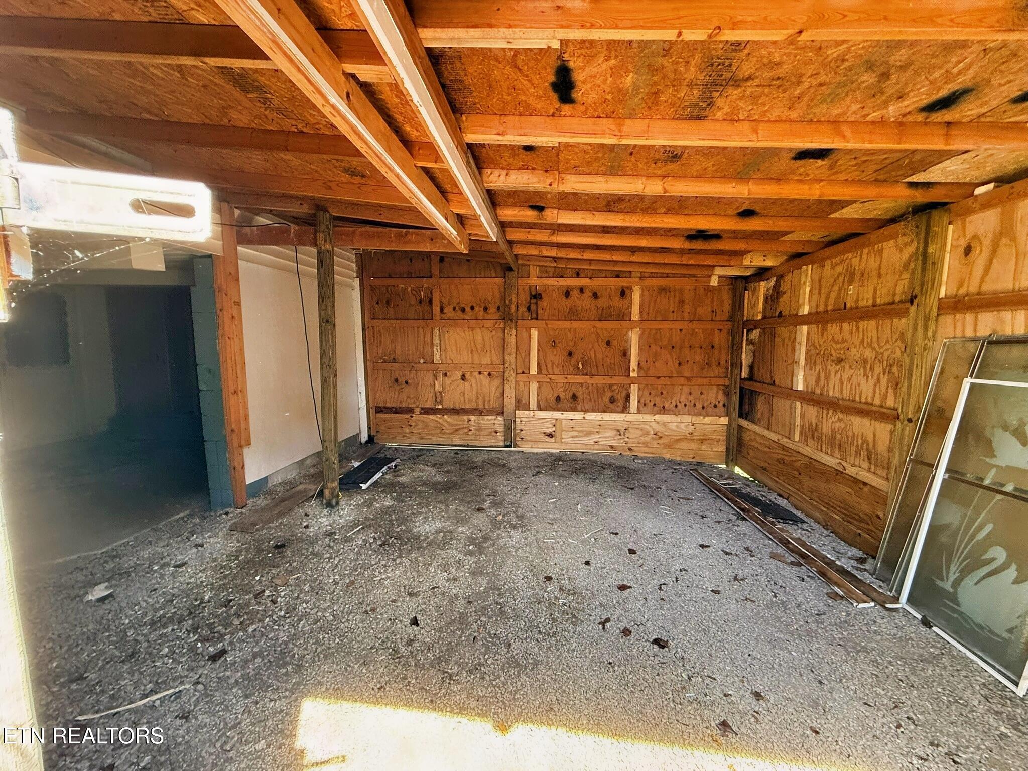 608 Wright Street Jellico TN 37762