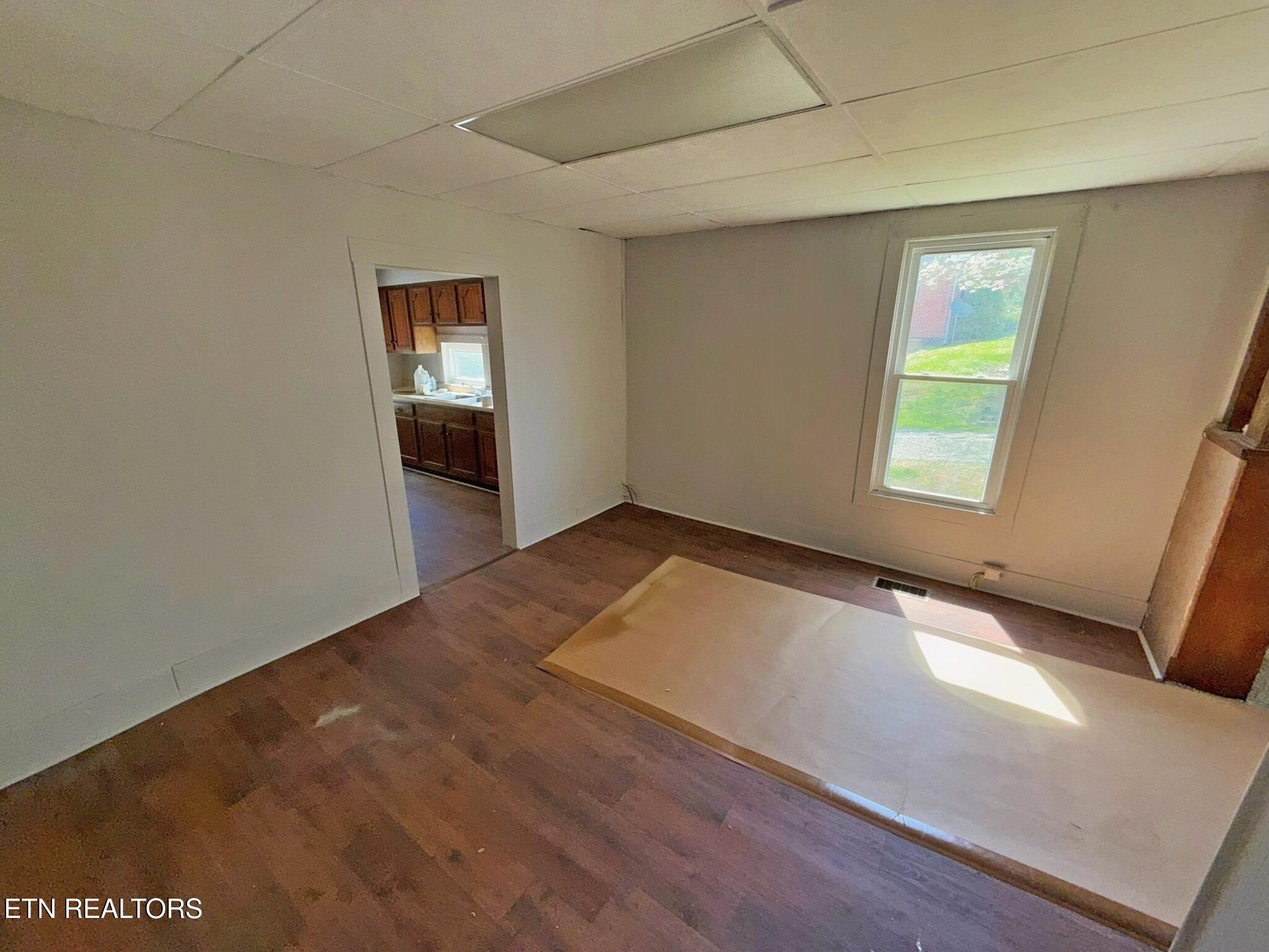 608 Wright Street Jellico TN 37762