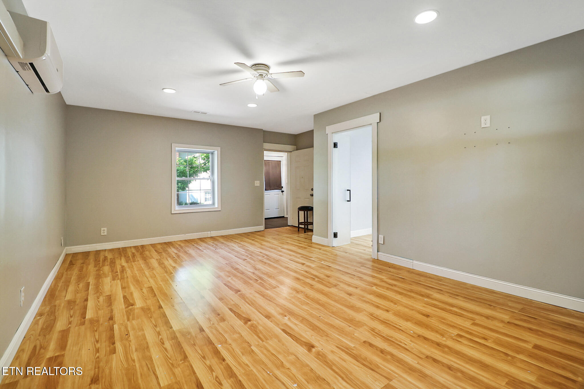 26 Lindale Lane Oak Ridge TN 37830