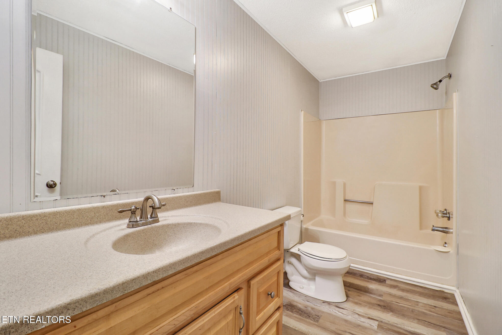 26 Lindale Lane Oak Ridge TN 37830