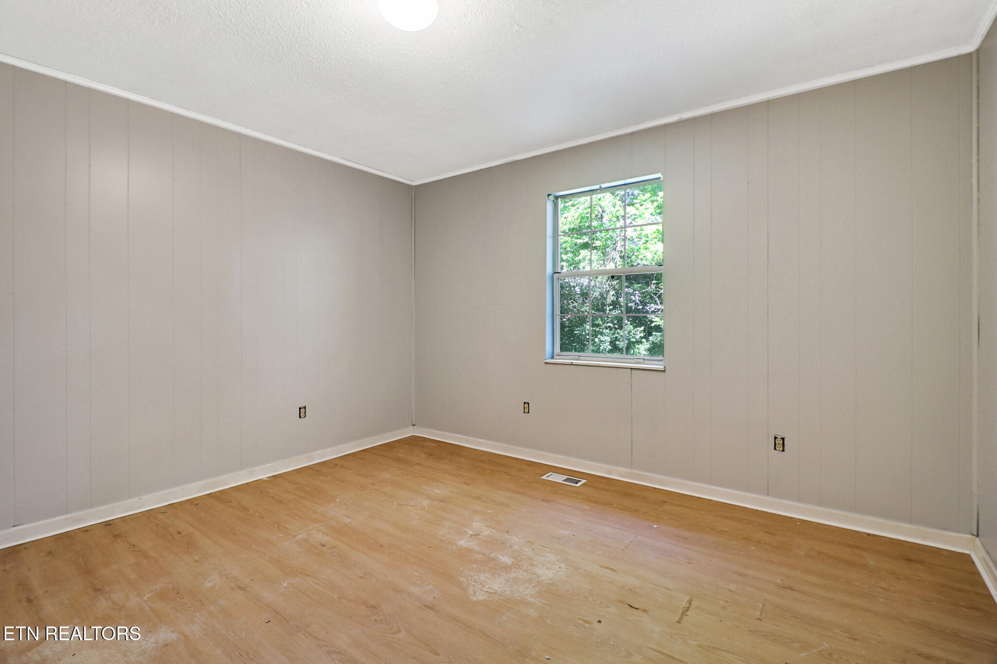26 Lindale Lane Oak Ridge TN 37830
