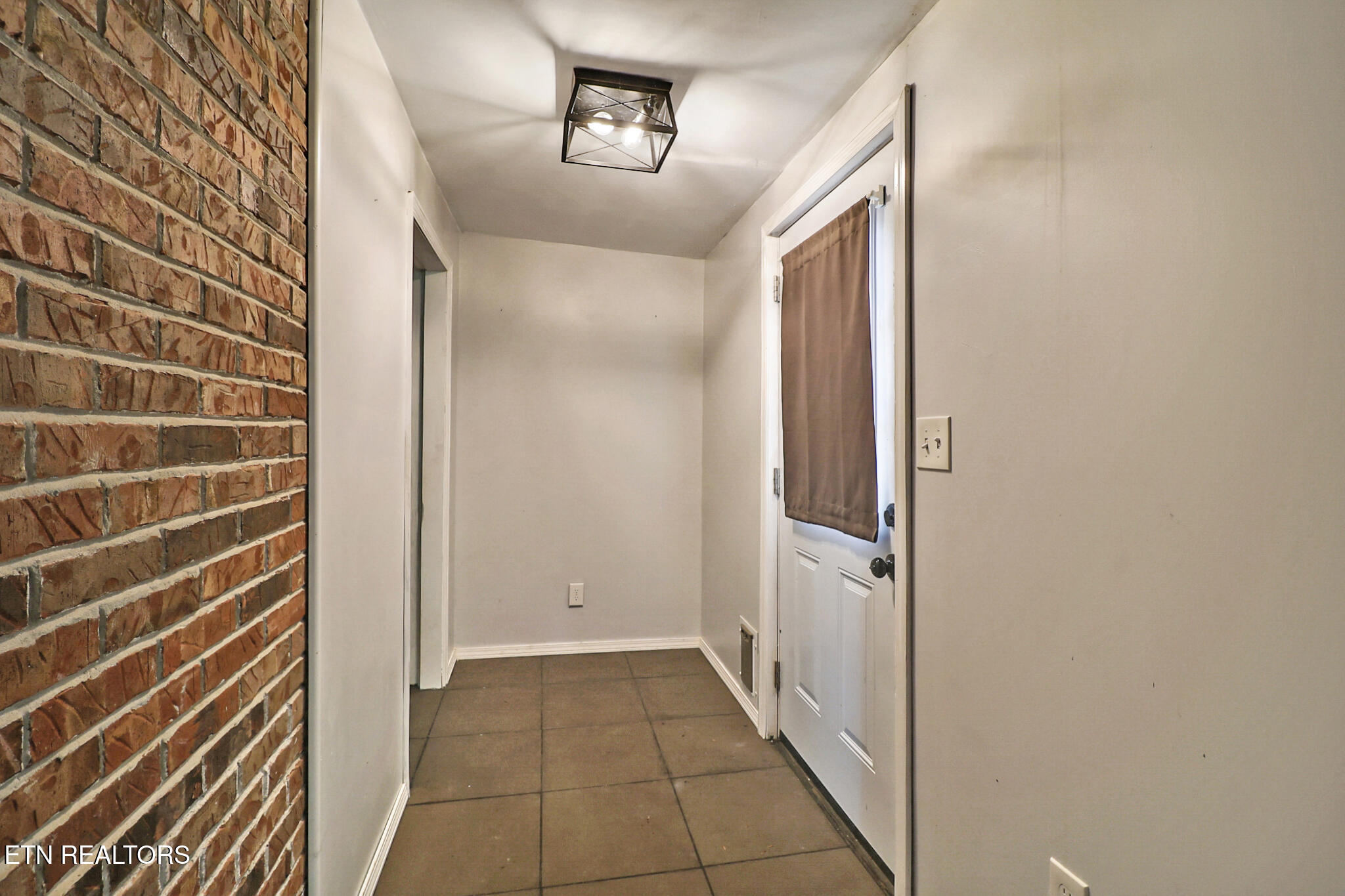 26 Lindale Lane Oak Ridge TN 37830