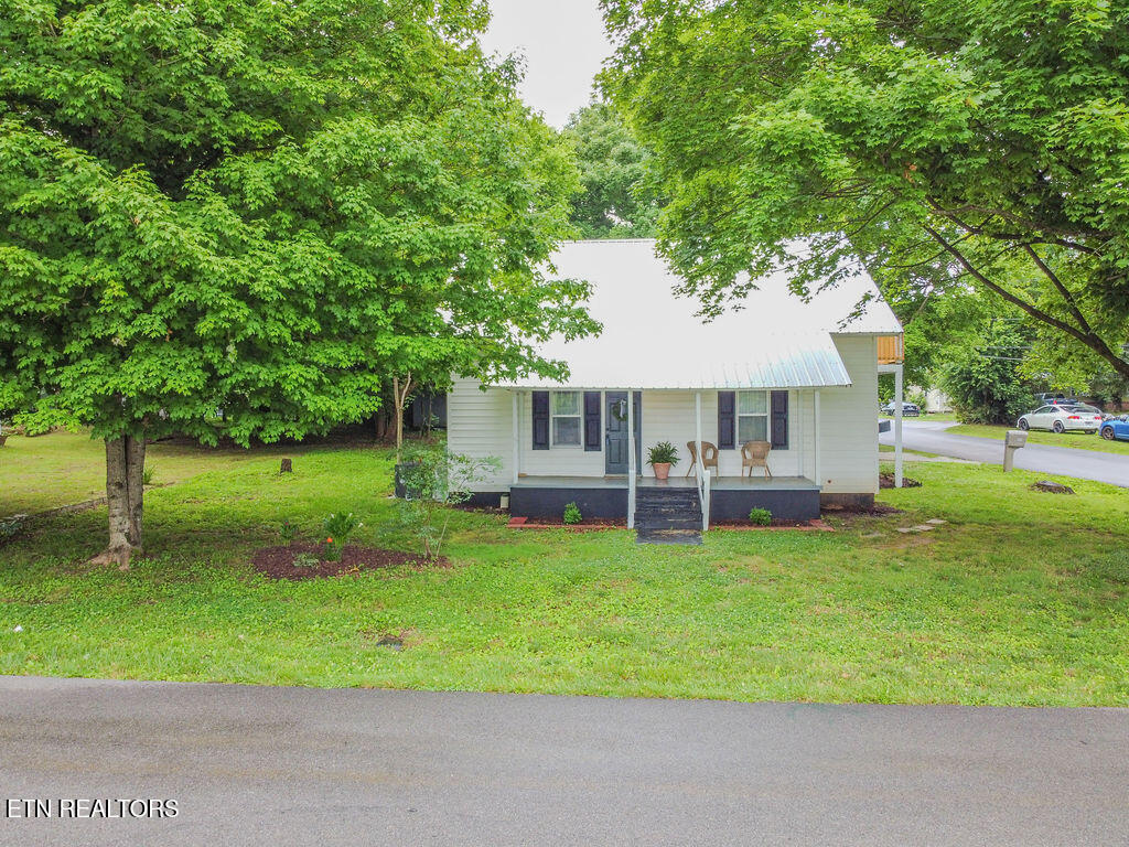 110 Old Englewood Road Englewood TN 37329