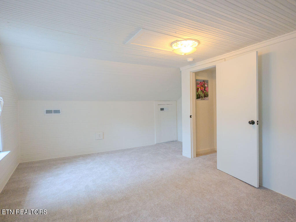 110 Old Englewood Road Englewood TN 37329
