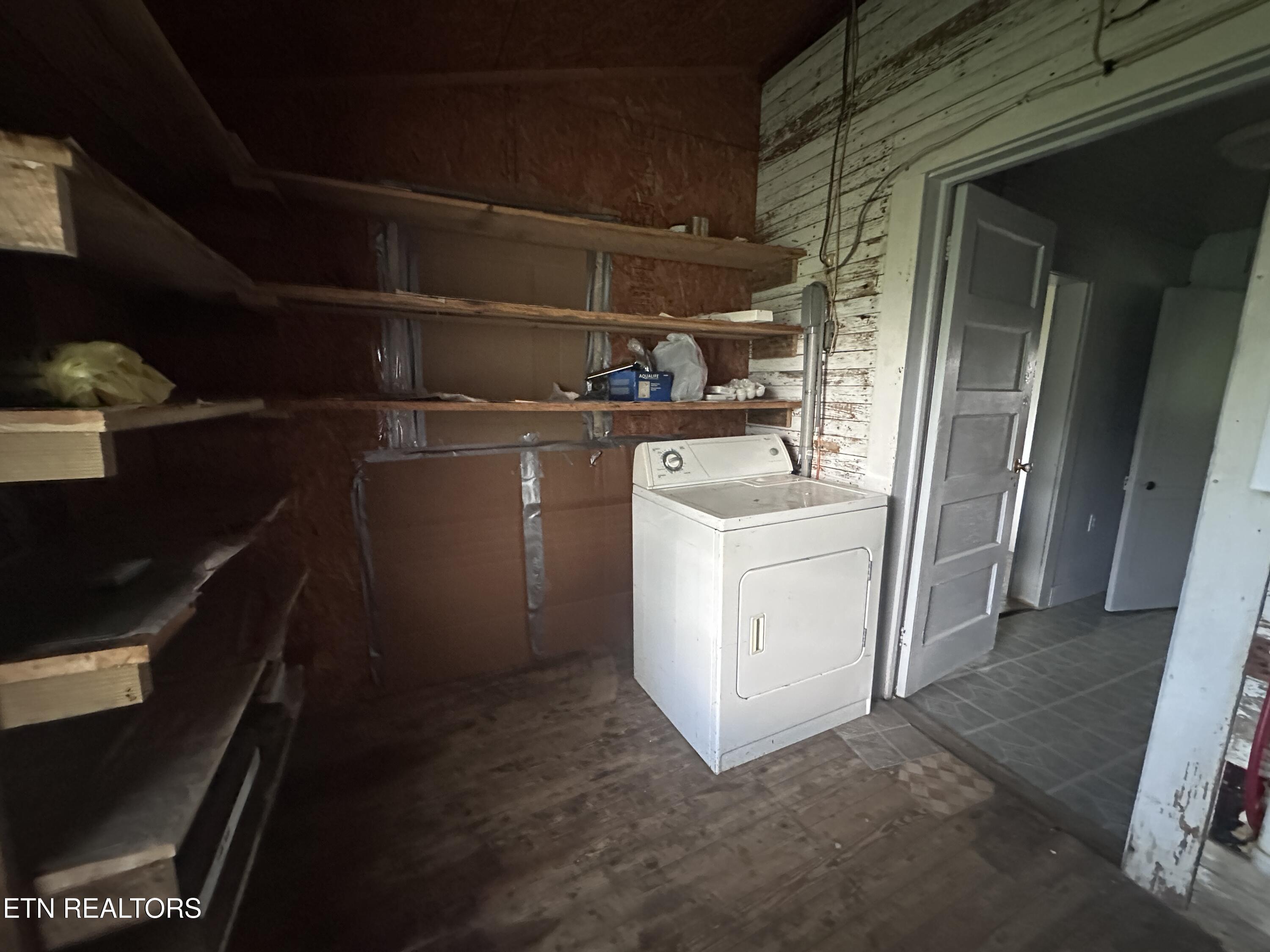 1671 Taylor Place Road Jamestown TN 38556